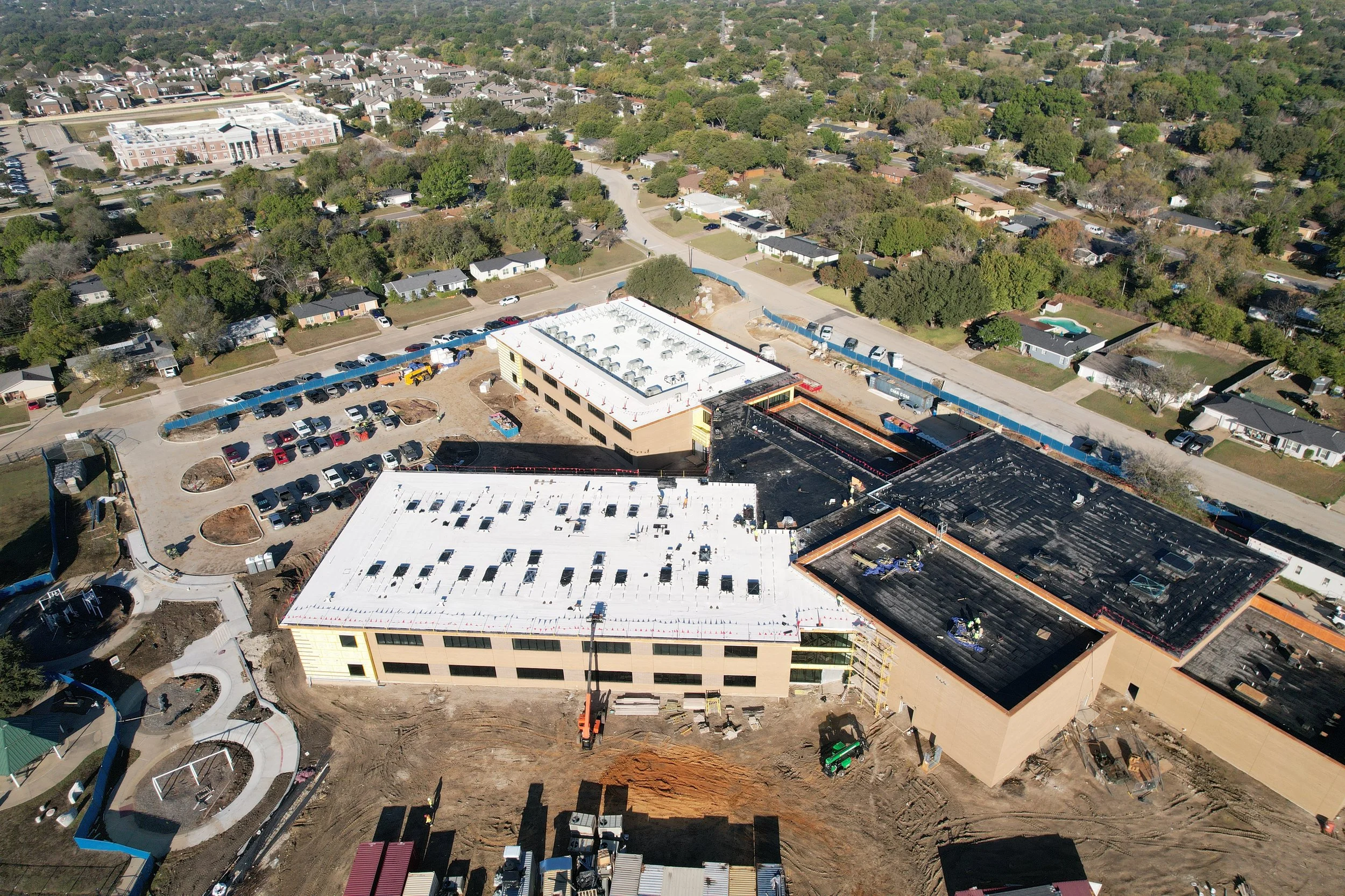 New Mullendore Elementary campus construction nearing completion in August 2025.