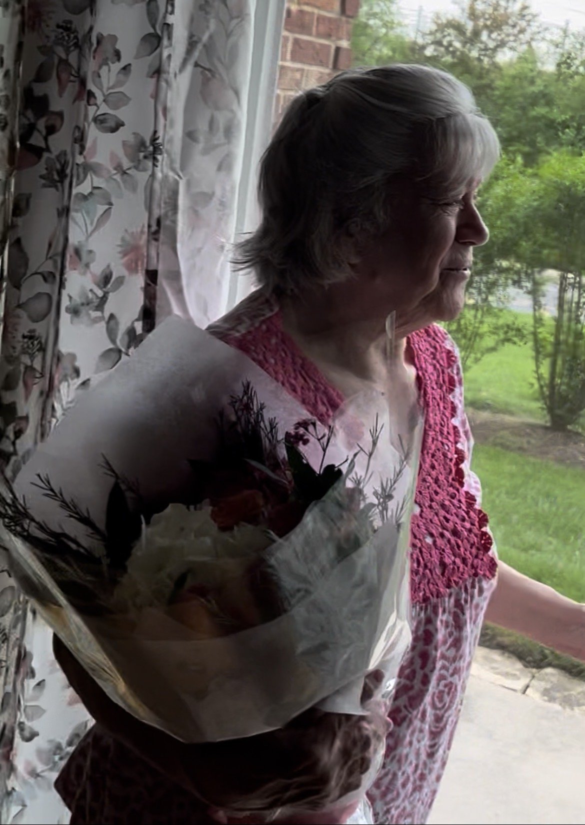 mothersdaysurprise.jpg