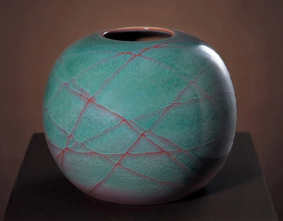 Image of the 2005 Ravenel Spring Auction Piece 1991 Emerald Glaze piece