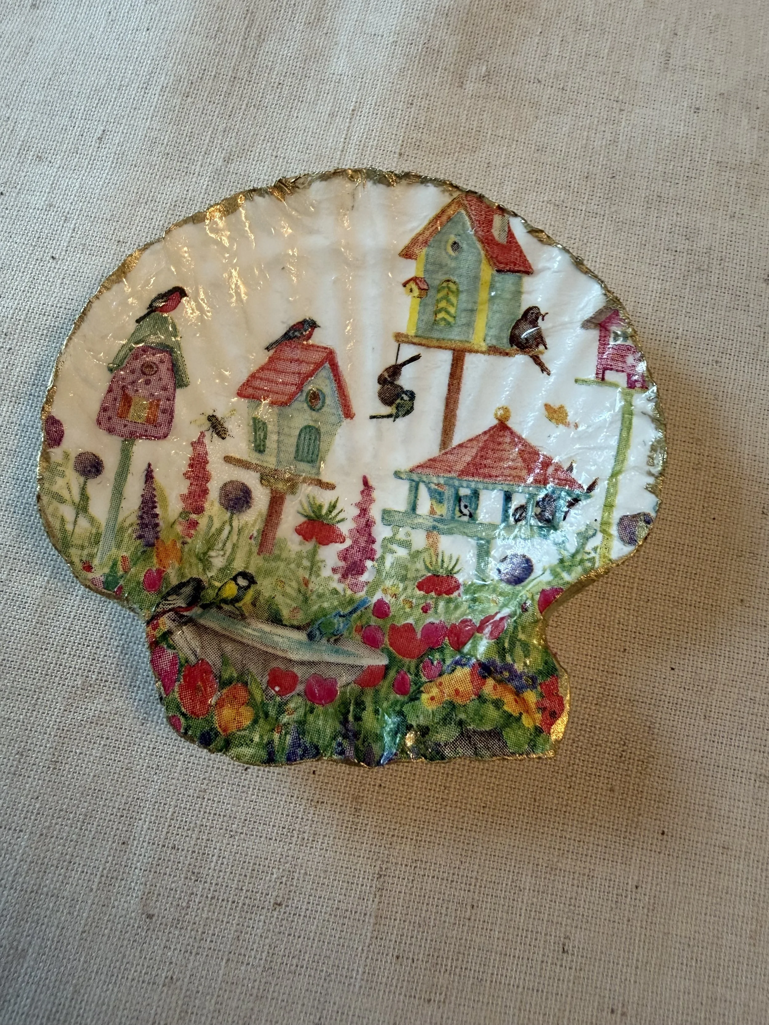Garden Birdhouse Shell