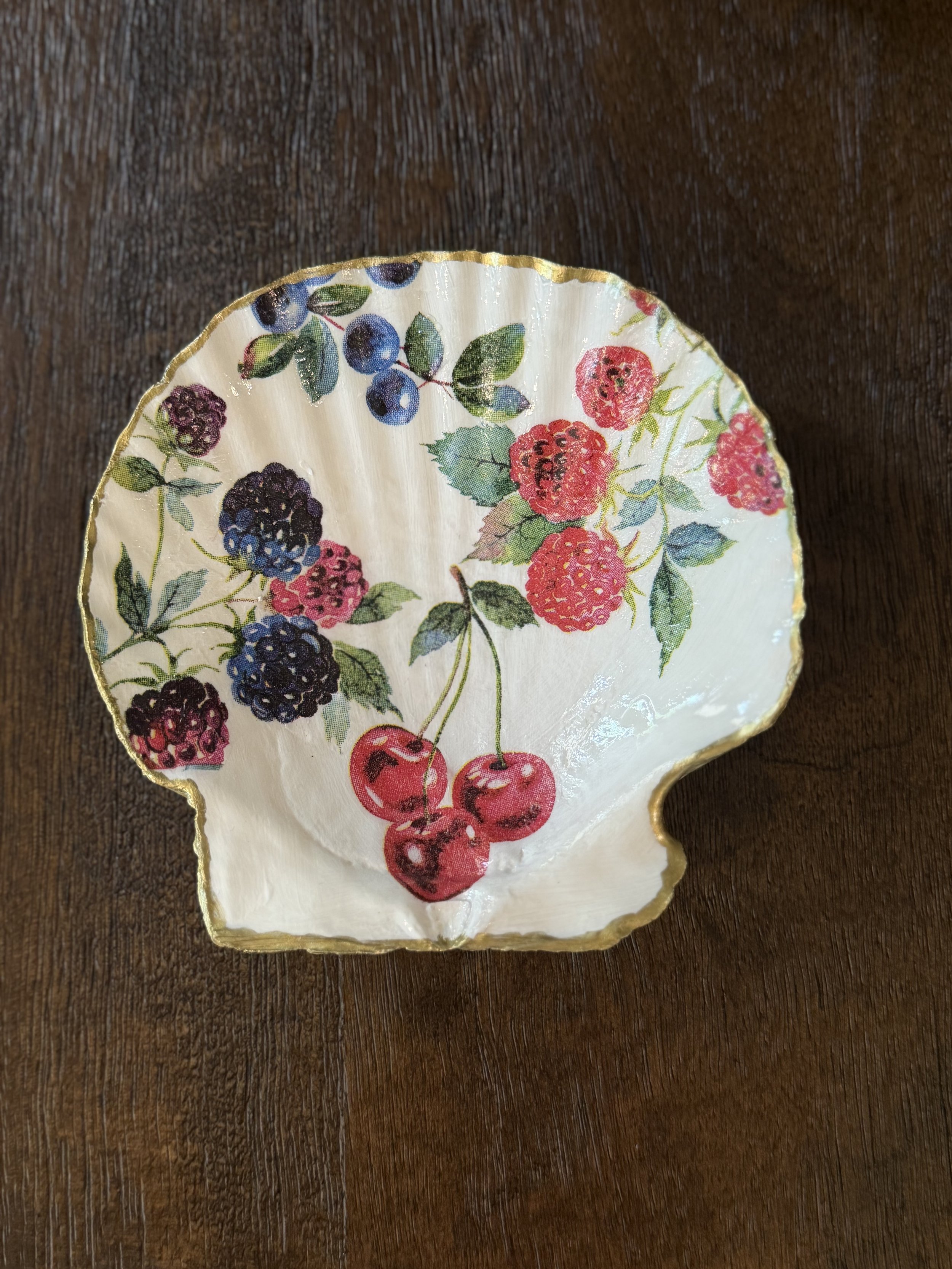 Berry Garden Shell