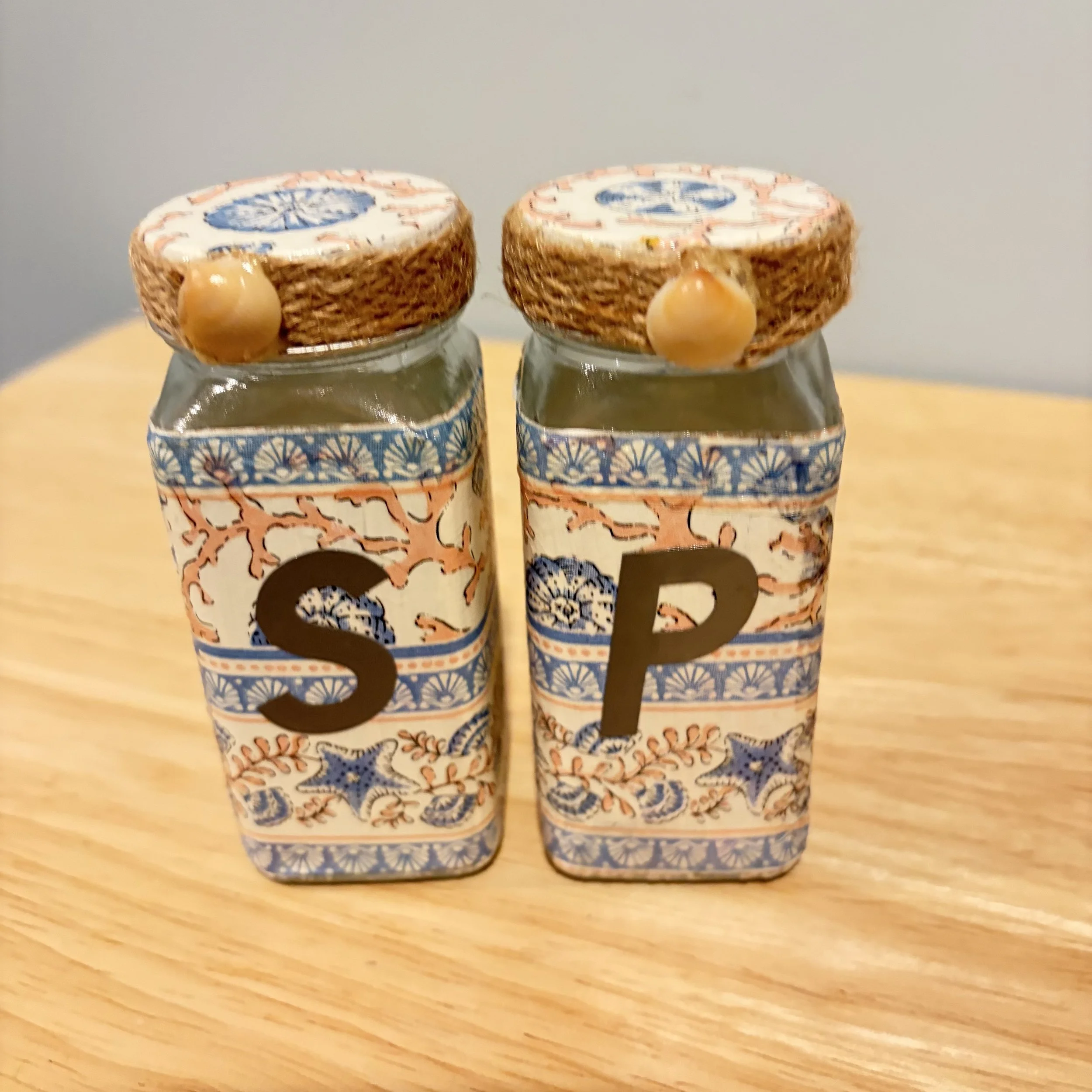 Coastal Coral Shakers