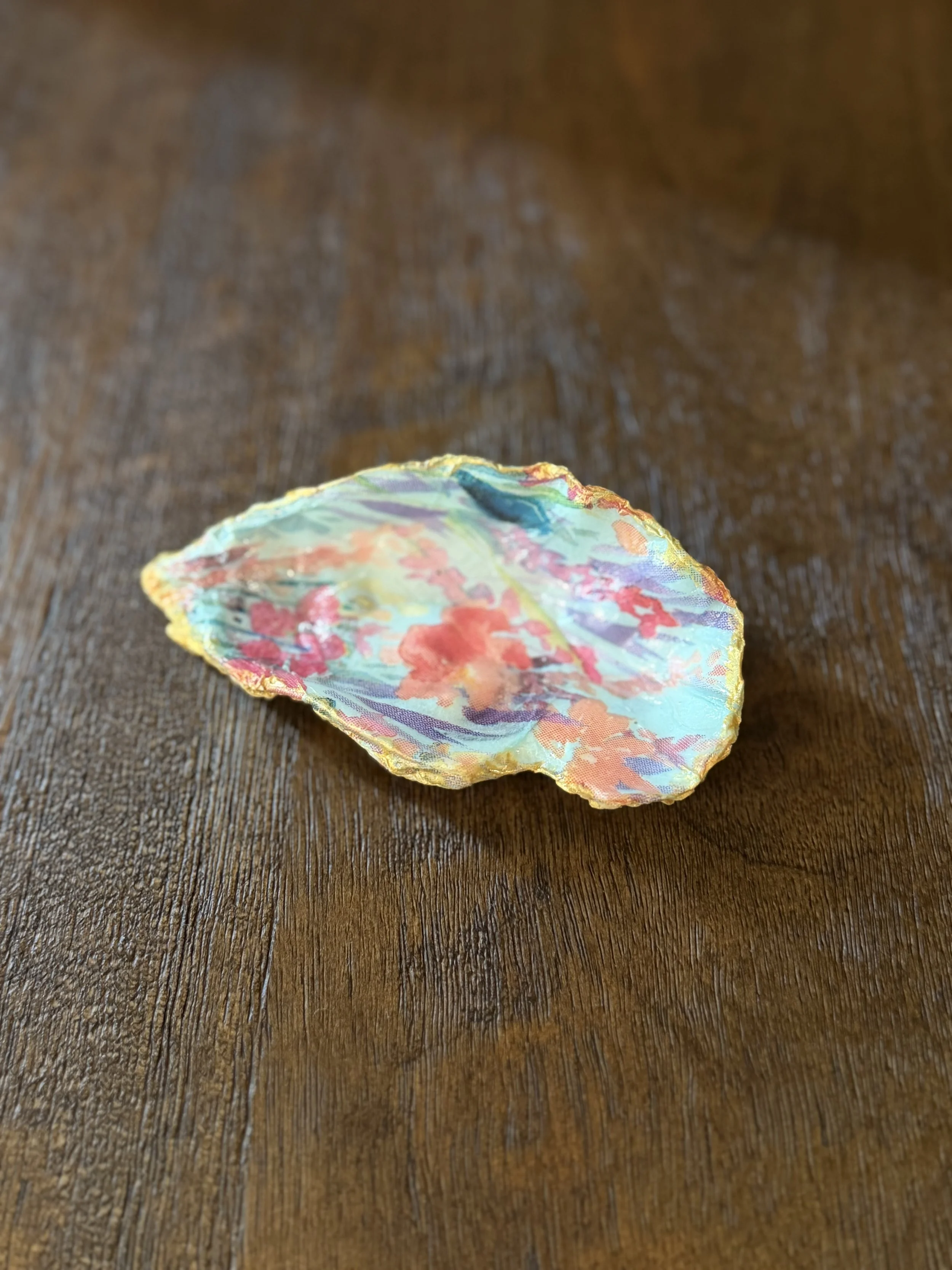 Pastel Floral Oyster Shell