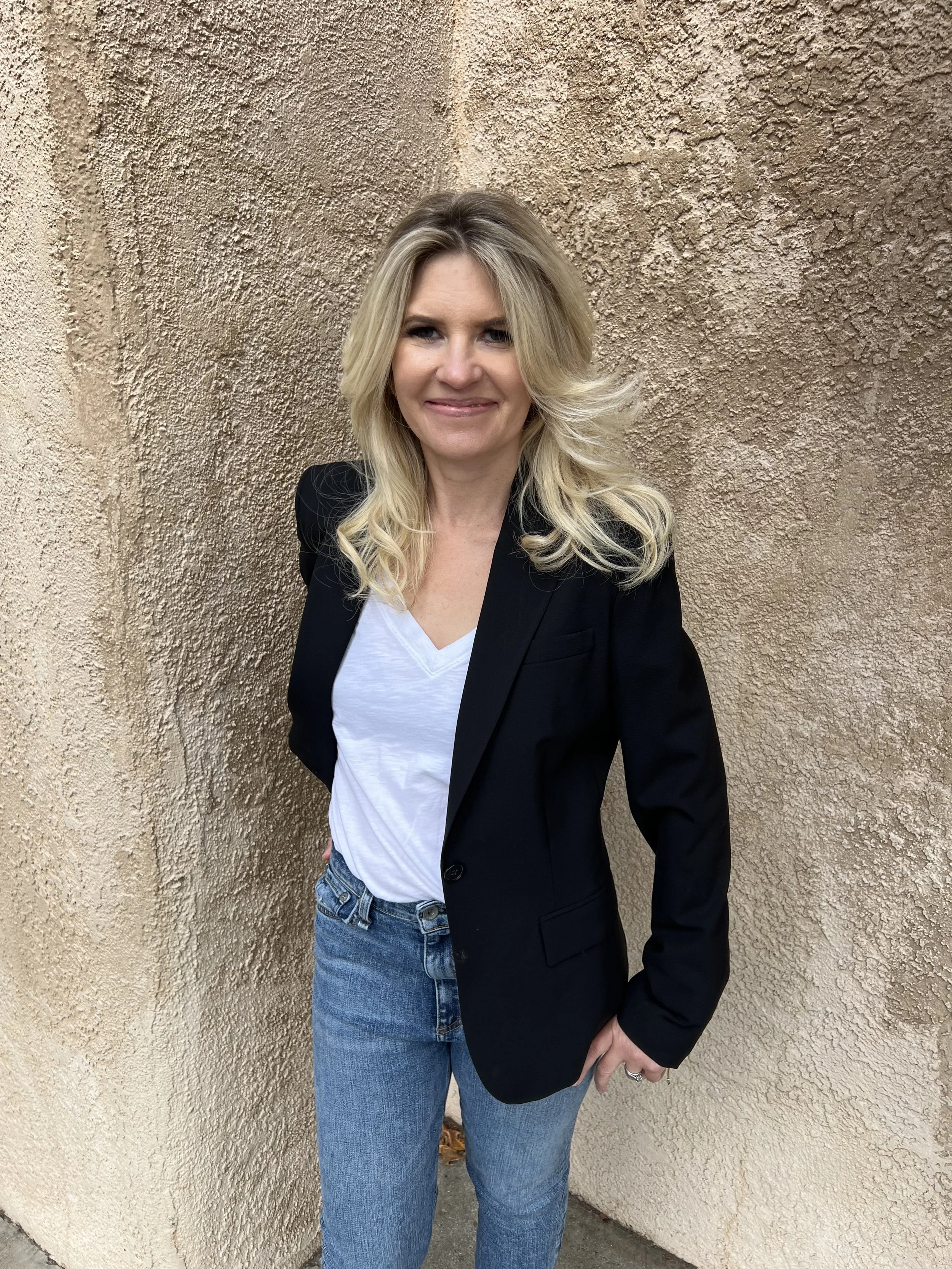 Stephanie Puryear OTR/L, a.k.a. Mama Steph, pediatric occupational therapist and Developmental Doula, creator of Developmental Wonders