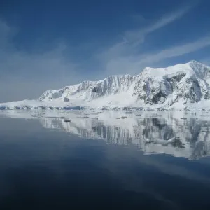 crumbaker_antarctica2-300x300.webp