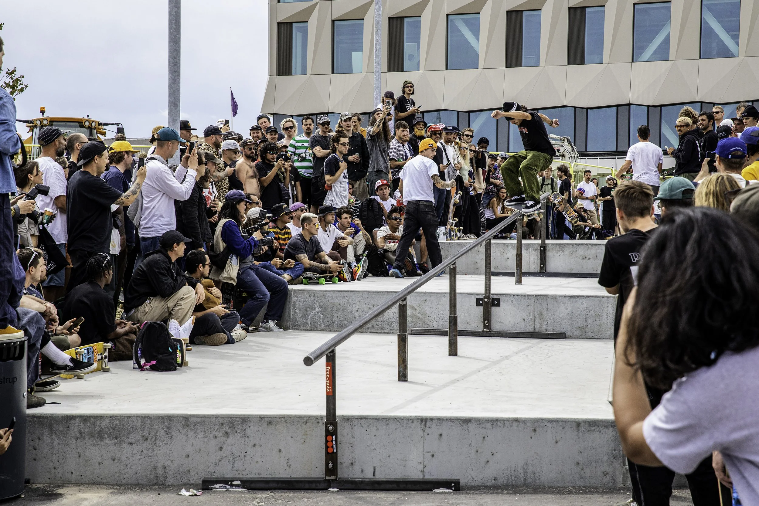 Gage Boyle fs smith long rail.jpg