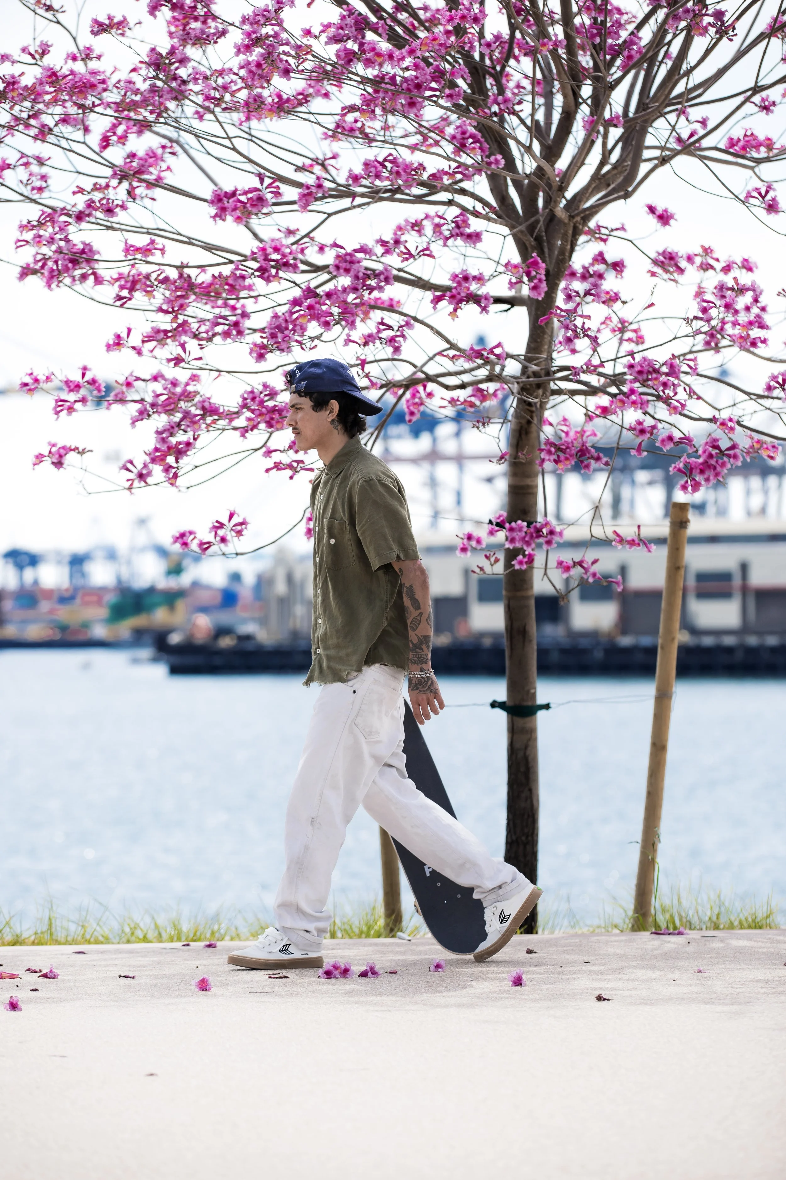 Trevor bts portrait in white gum Naiocas 1.JPG