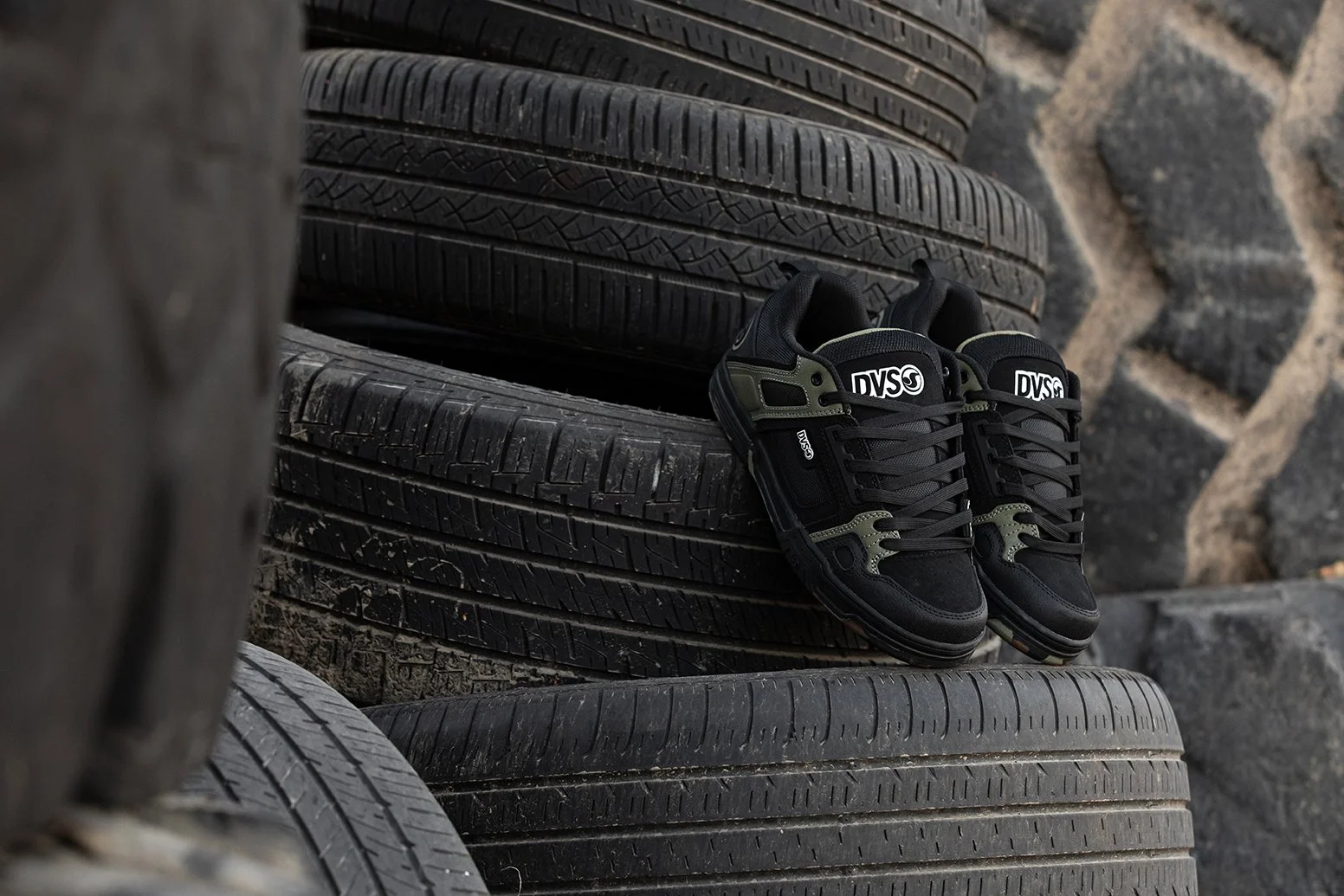 Camo comanches product photo on tires.jpg