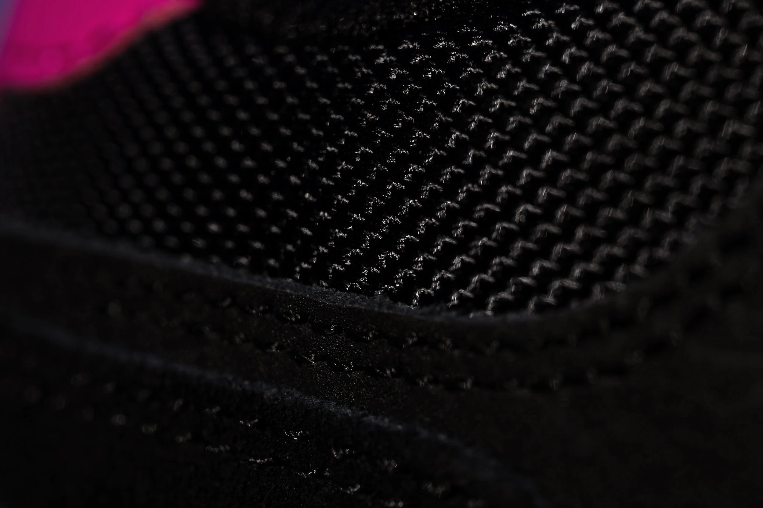 SkateMore milans on bench detail product photo.JPG