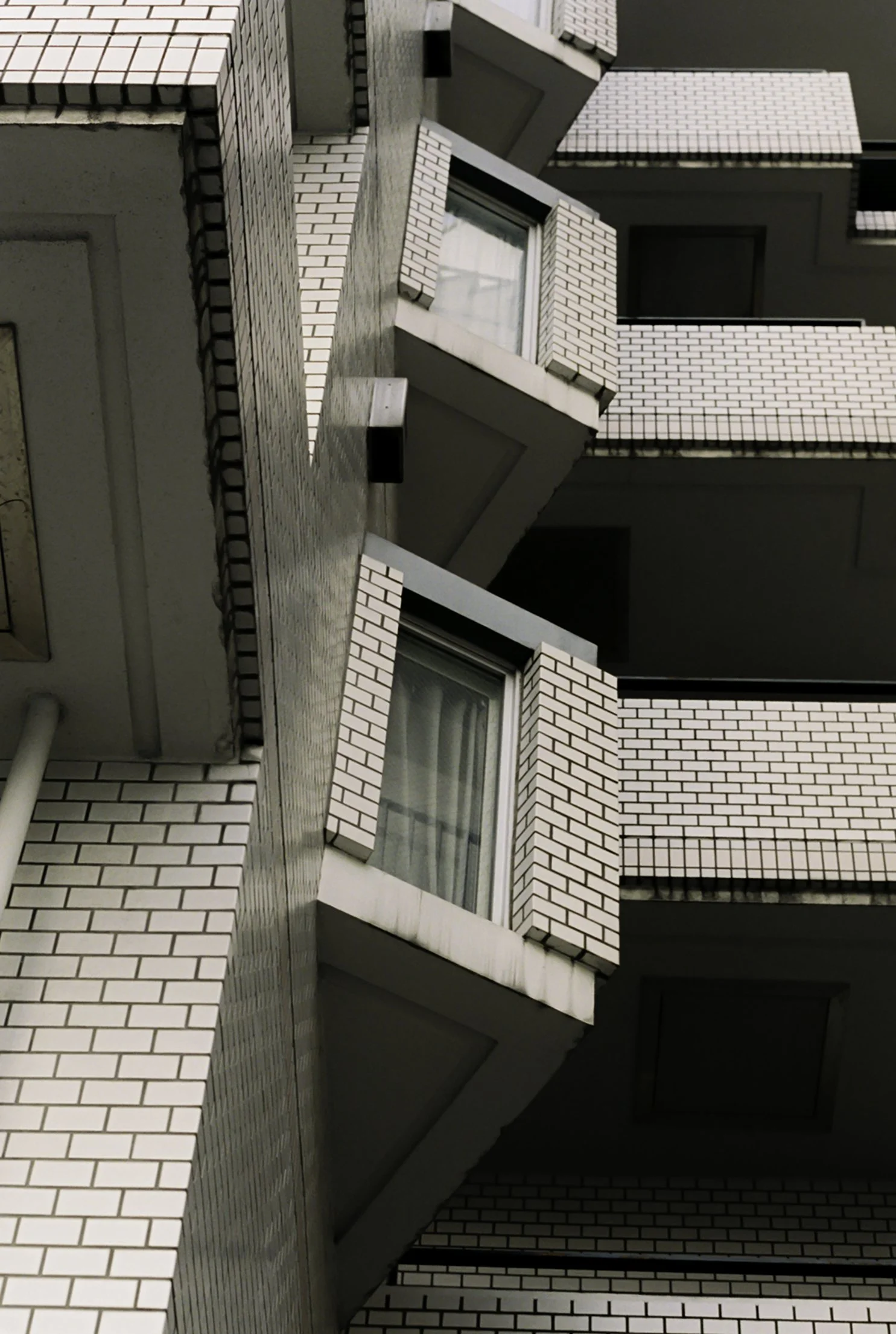 Tokyo building architecture 2.JPG