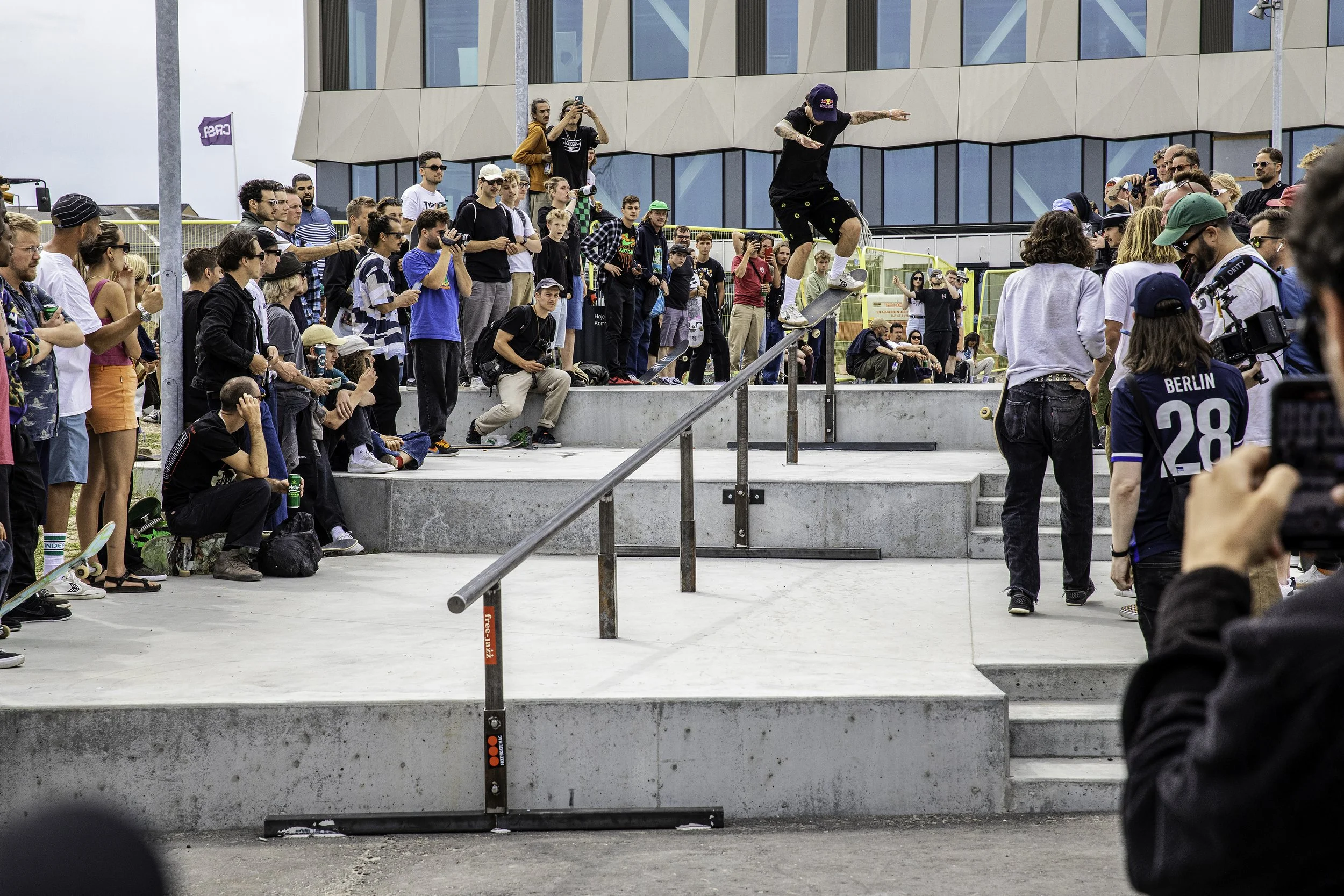 Gustavo bs crook long rail 1.jpg