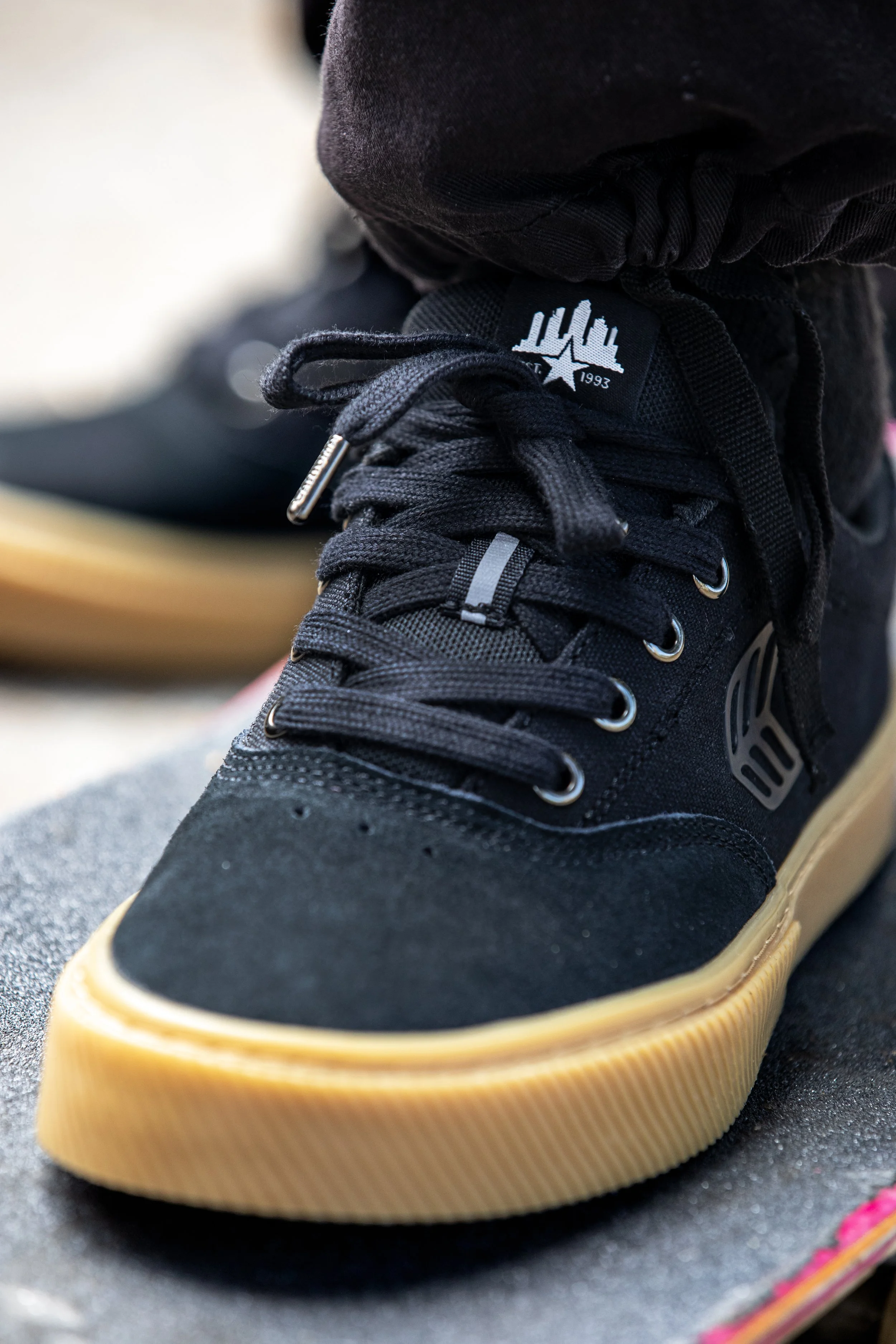 Close up of front of black gum Tampa Niaocas 3.JPG