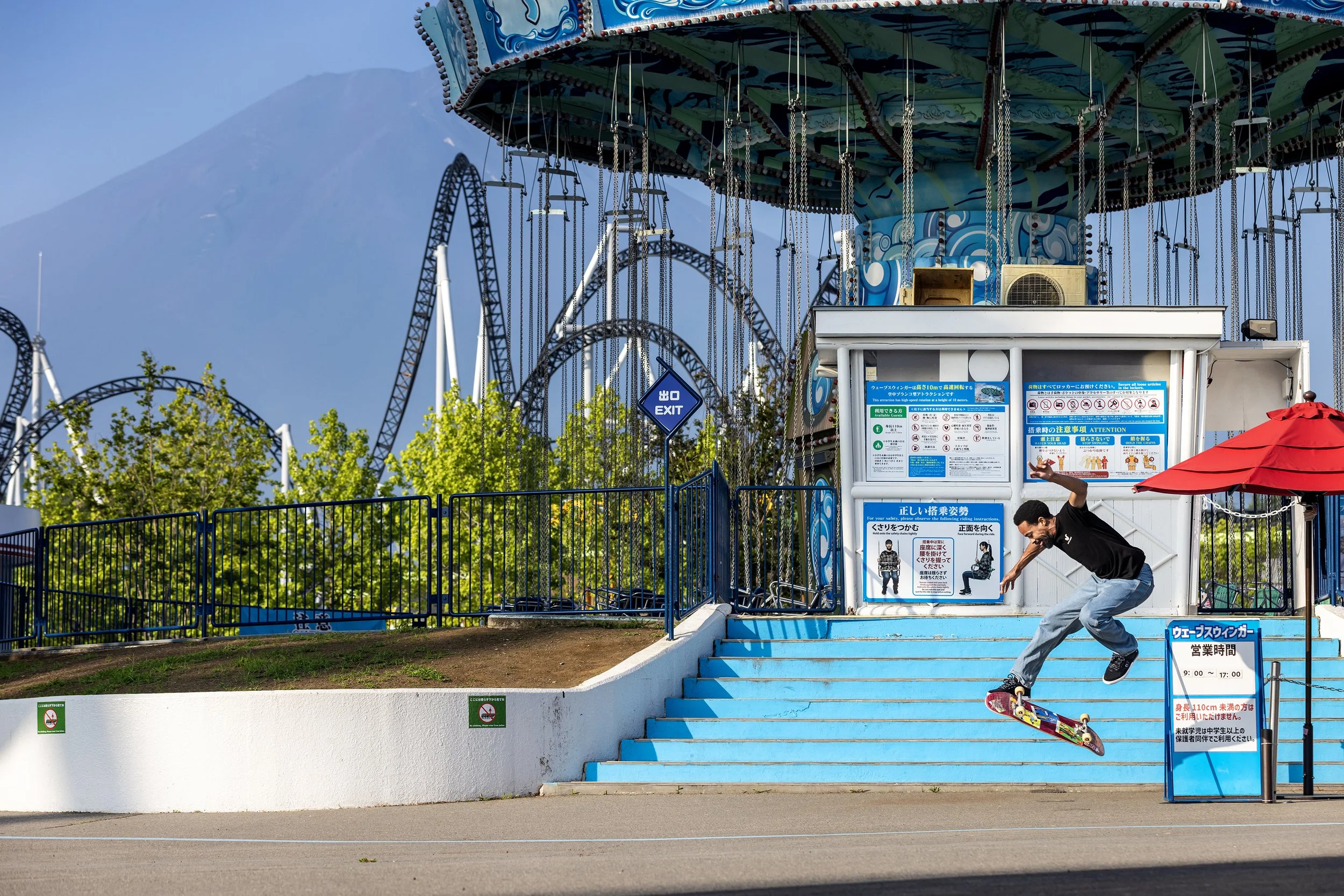 Timmy tre flip at Fuji-Q.jpg