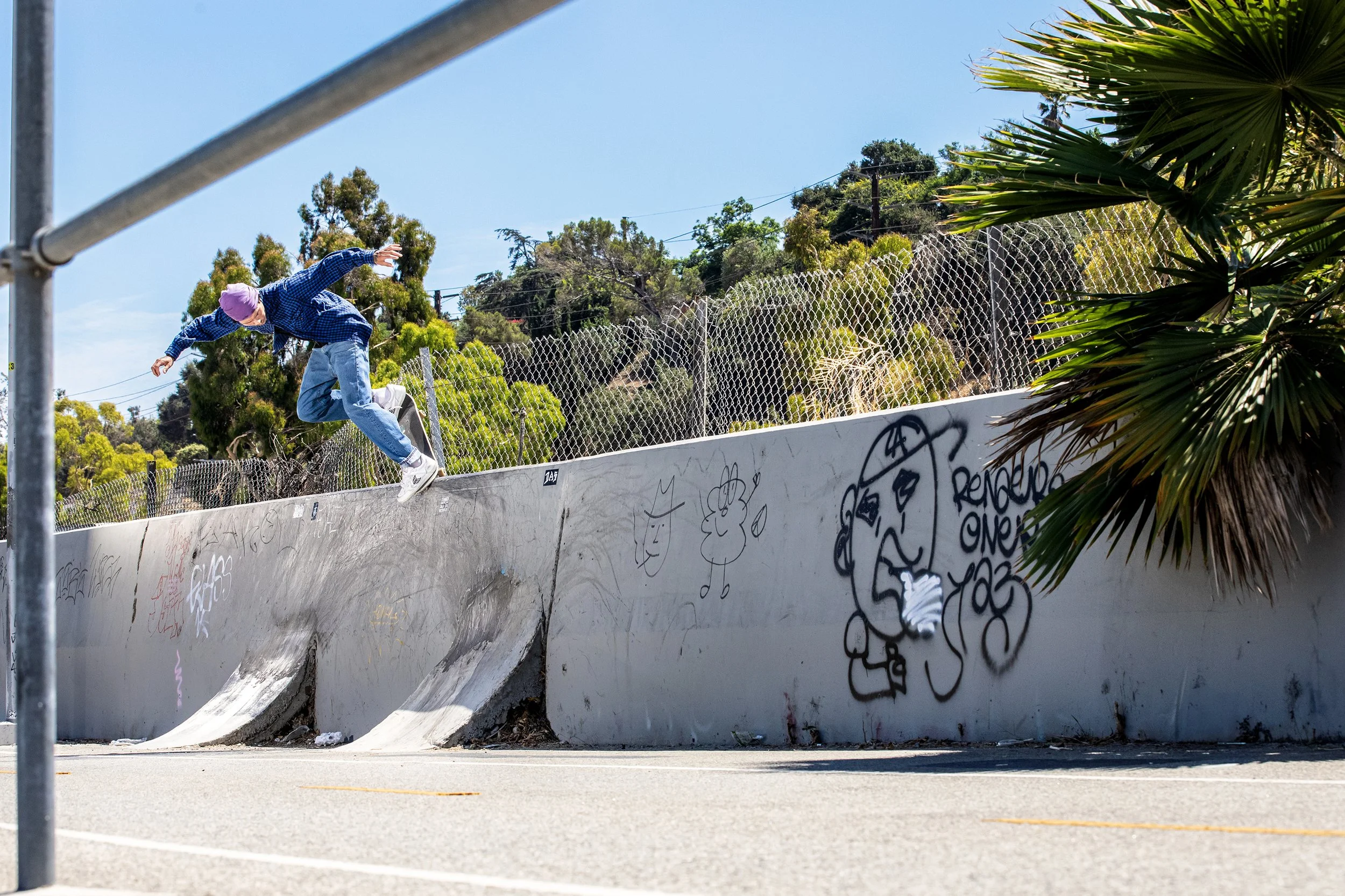 Trevor bs overcrook on barrier 2.jpg