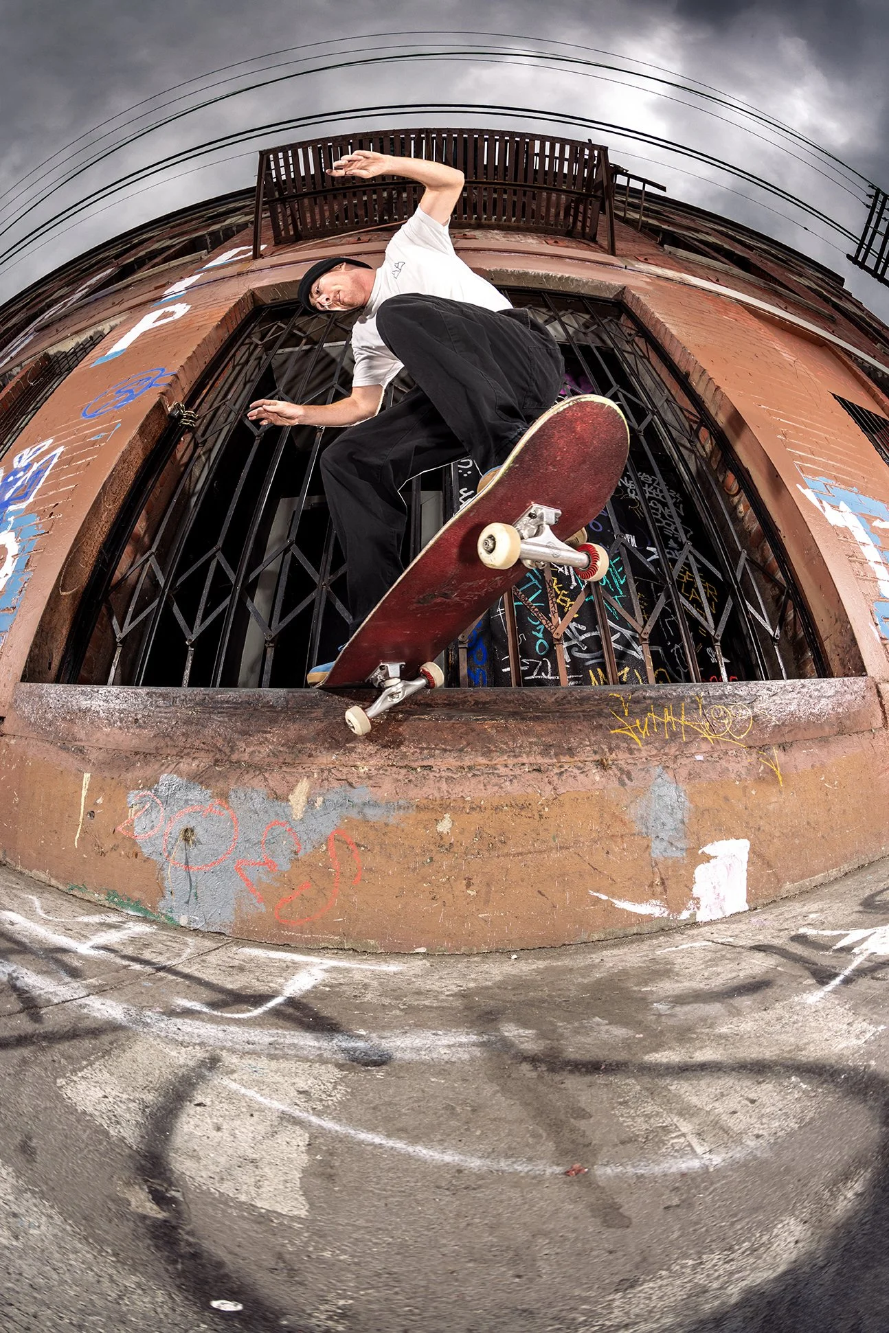 CANON_20260701_TYLER BS CROOK ANGLE IRON LEDGE_SLOT BLUESTONE-WHITE-GUM.jpg