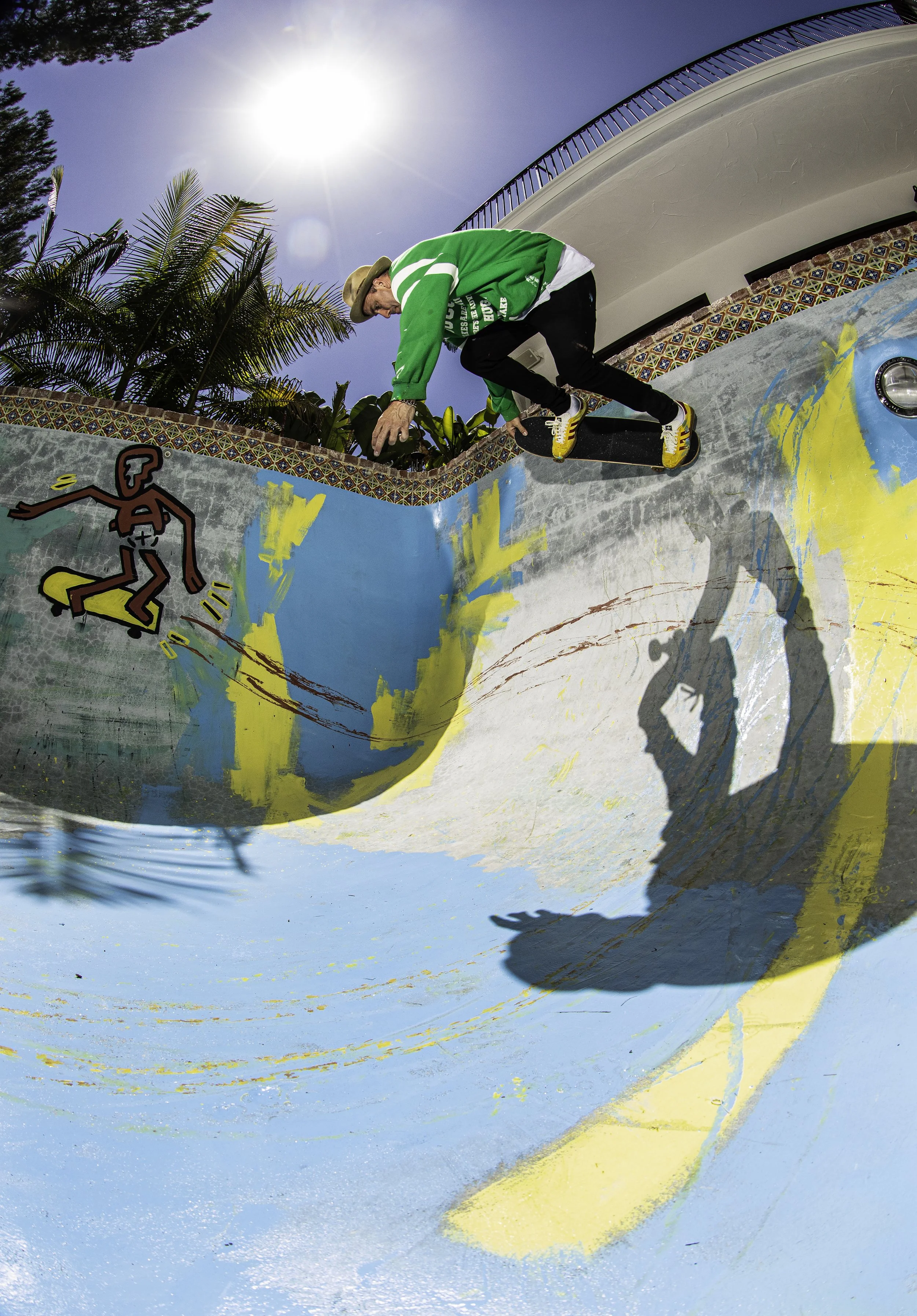 Danny pivot nosegrab 2.jpg