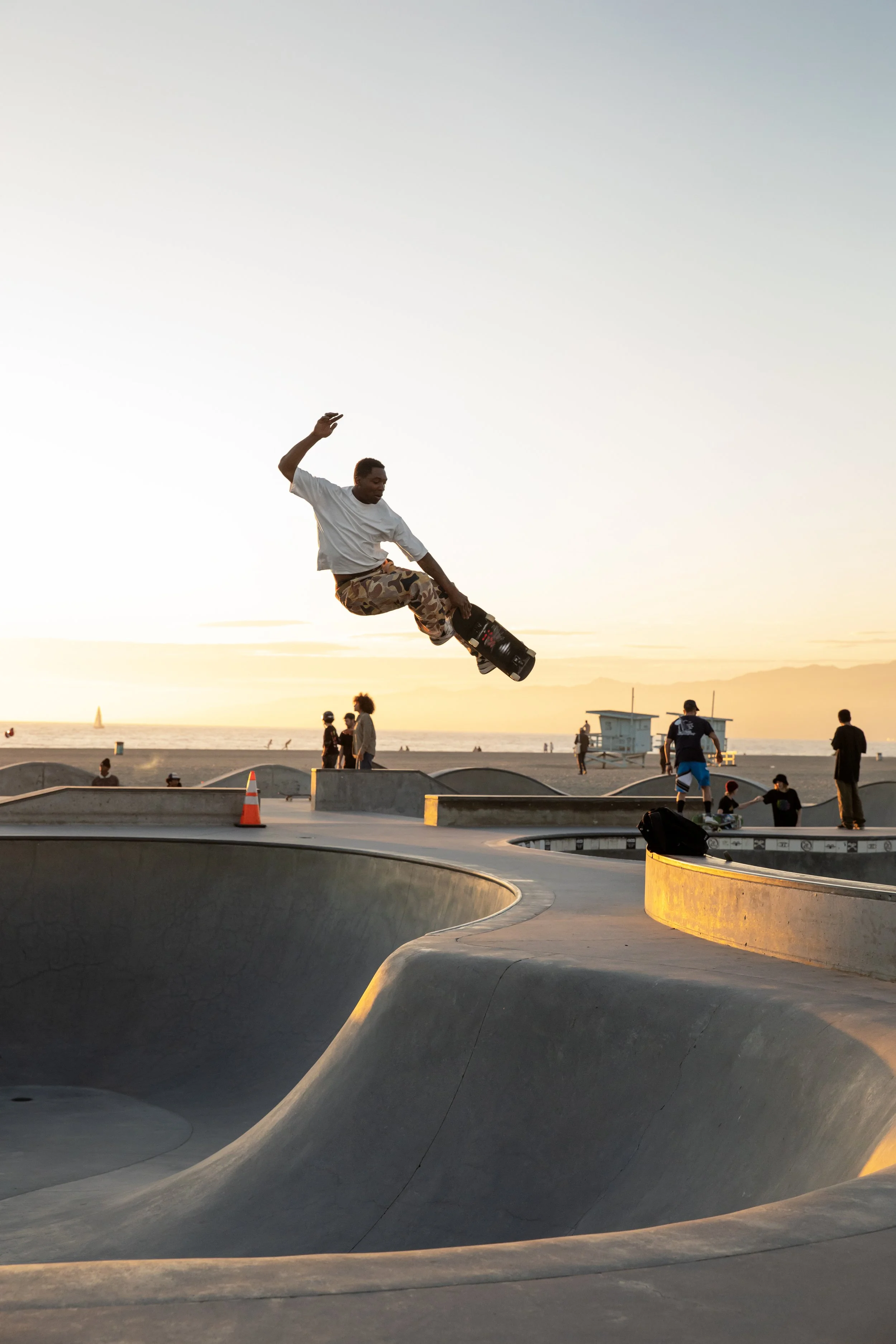 LeAndre crail air transfer over hip (long lens).JPG
