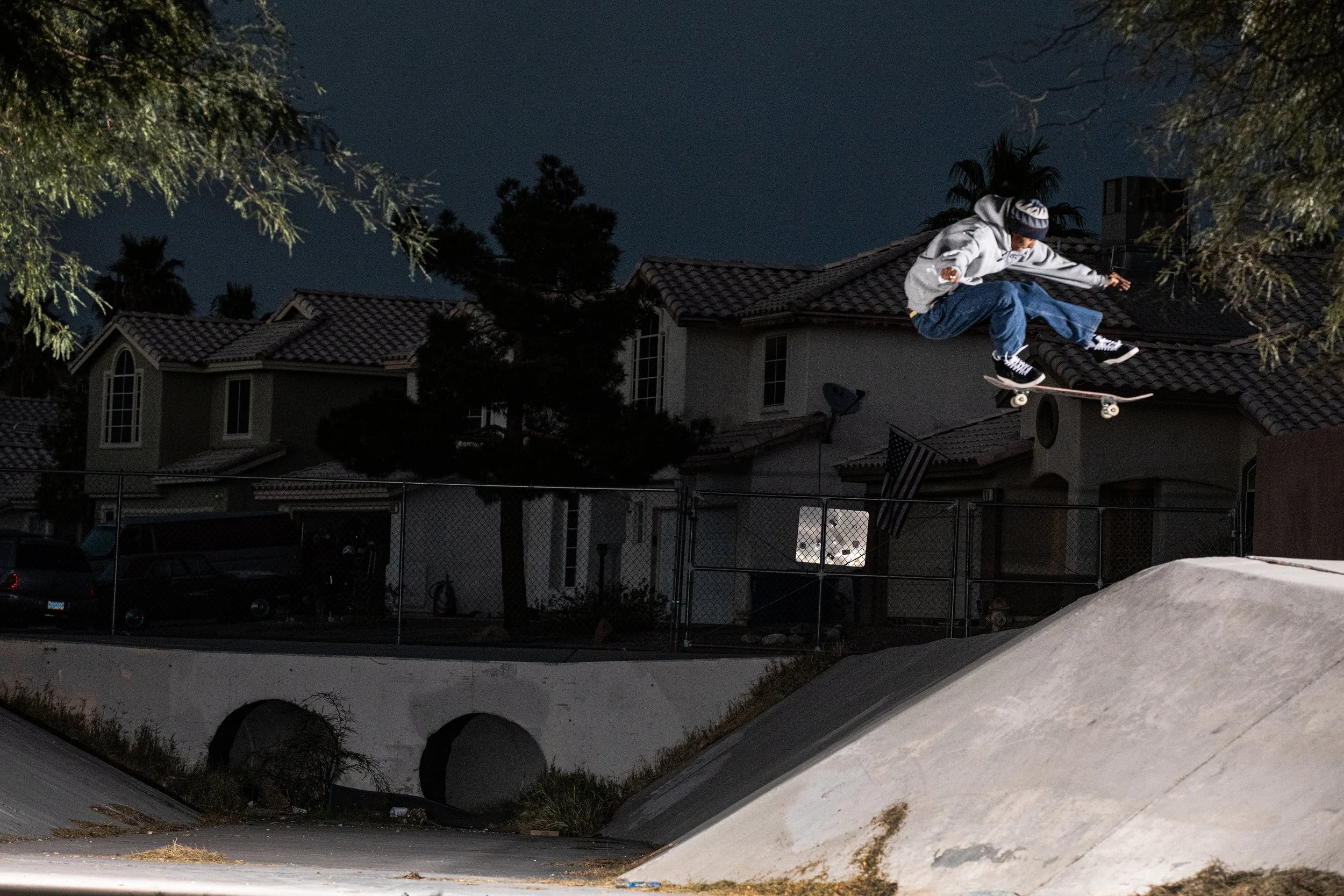Santana bs flip hip.jpg