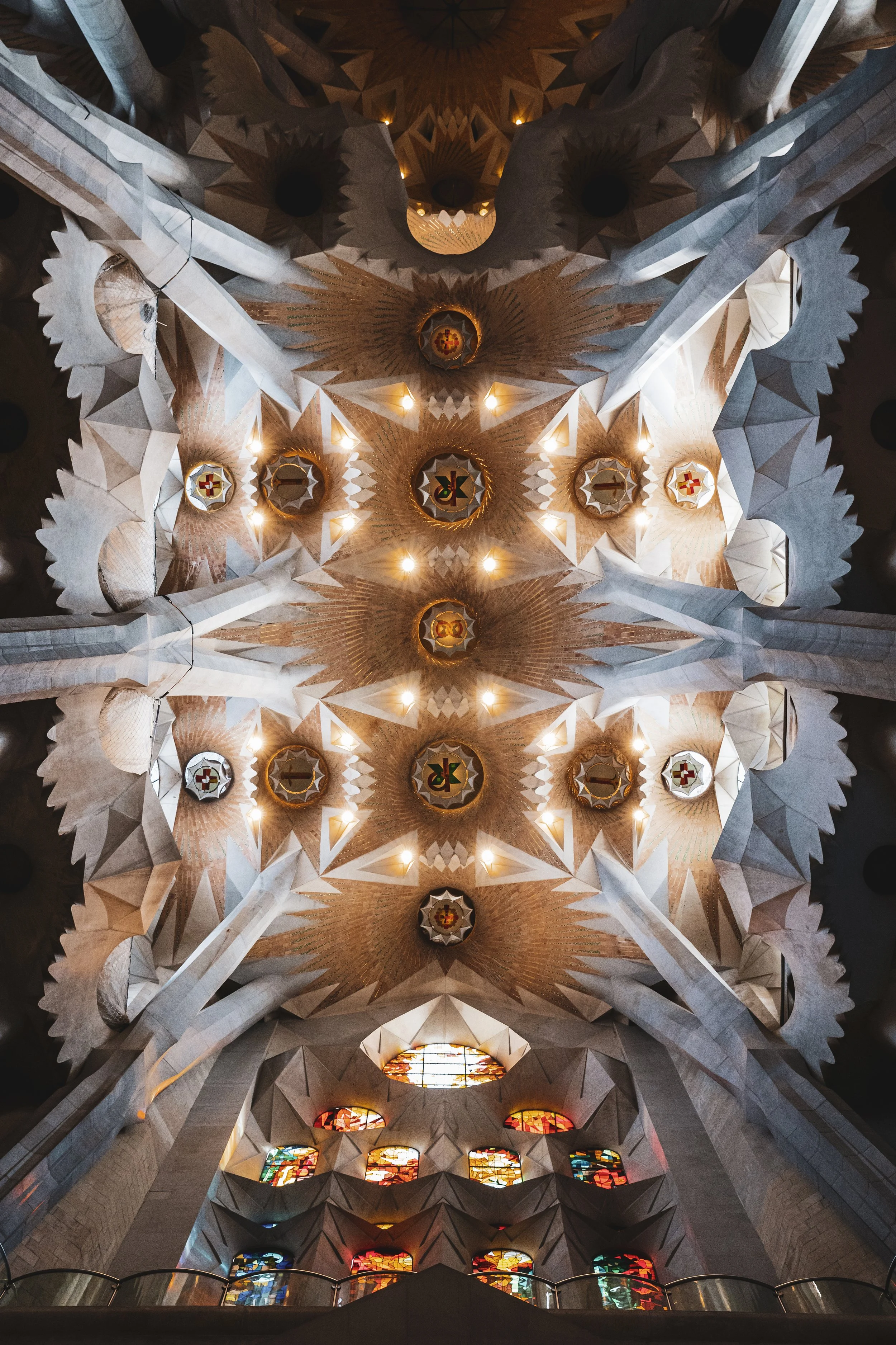Roof of Sagrada Familia church.jpg