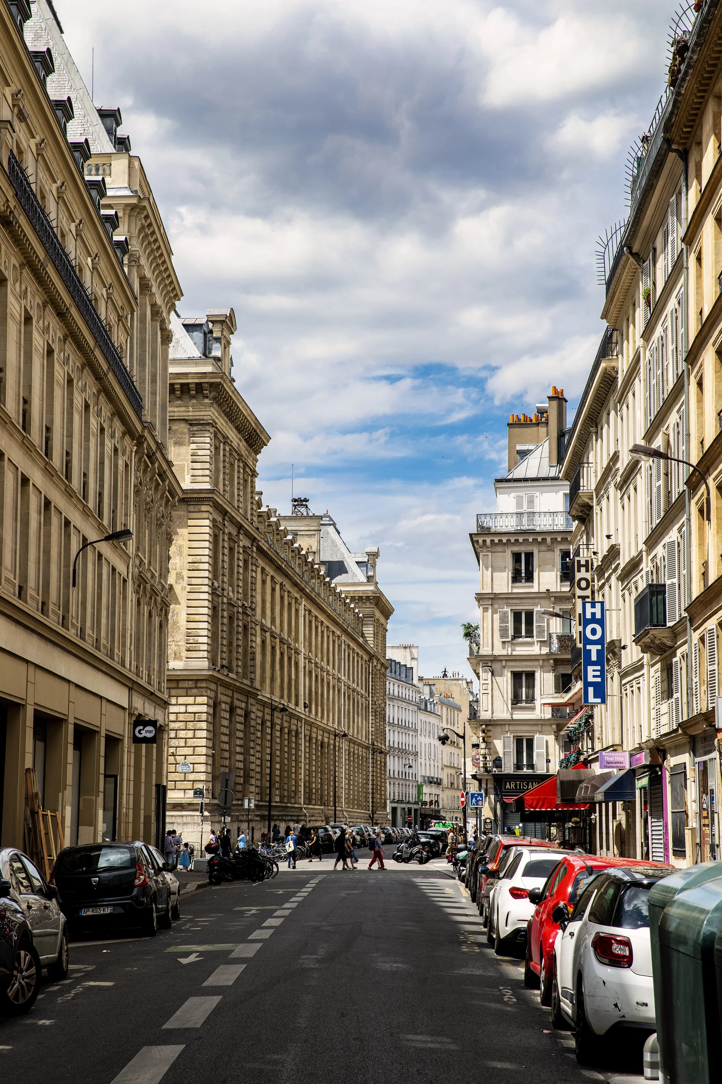 Paris architecture 2.jpg