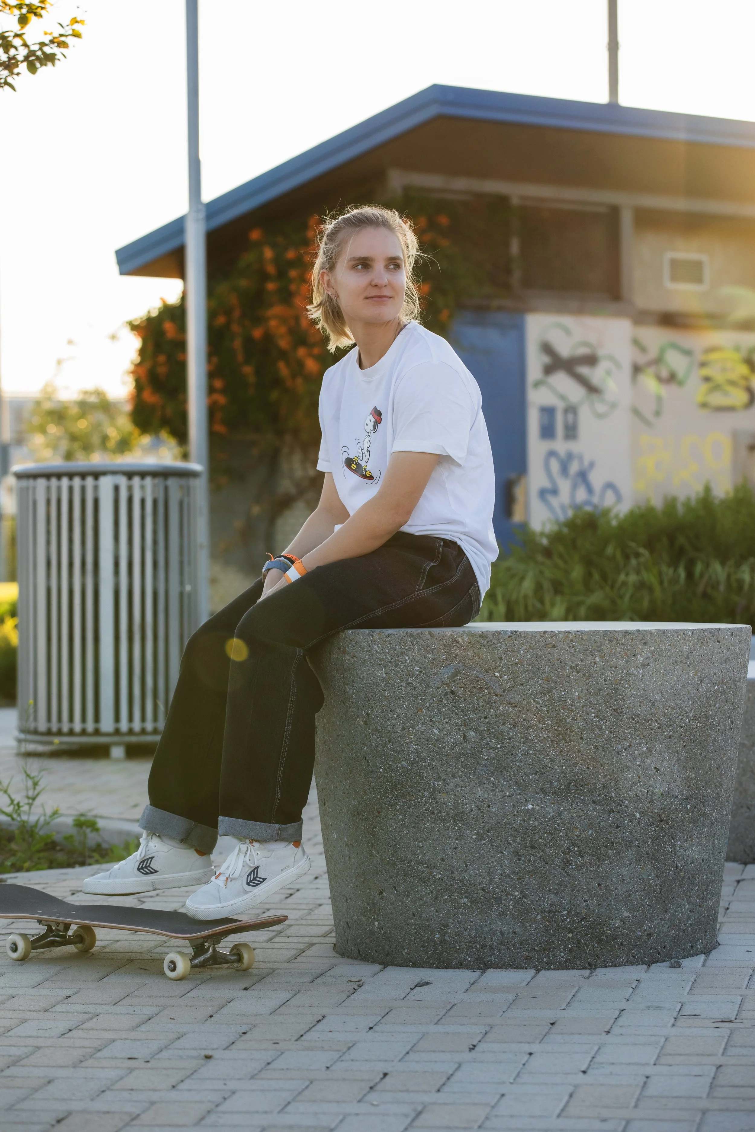 Roos wearing Olympics salvas portrait.JPG