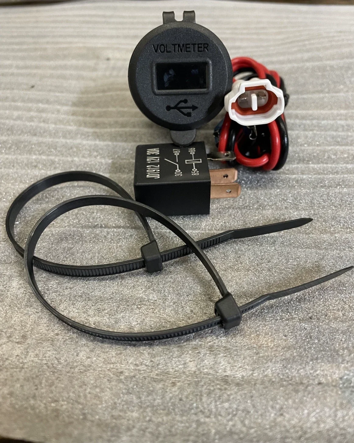 USB kit pic2.webp