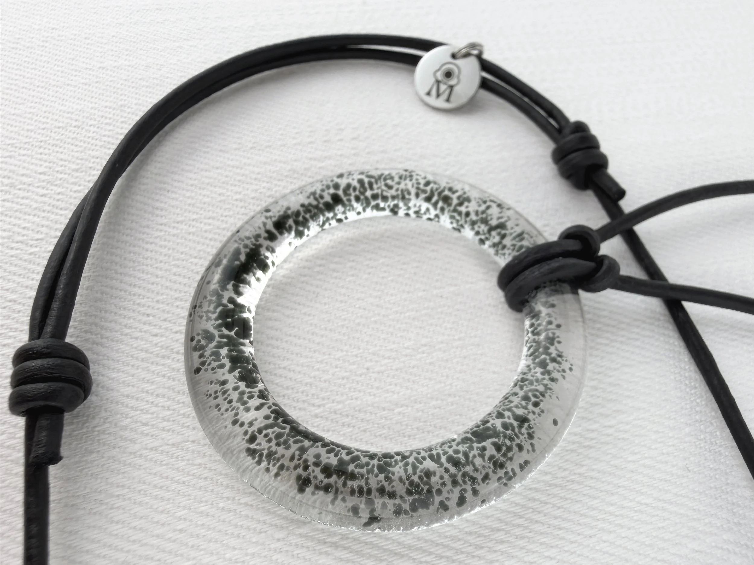 IMG_1310_AureoleGrandeBlack_ProductSidedetail.jpg
