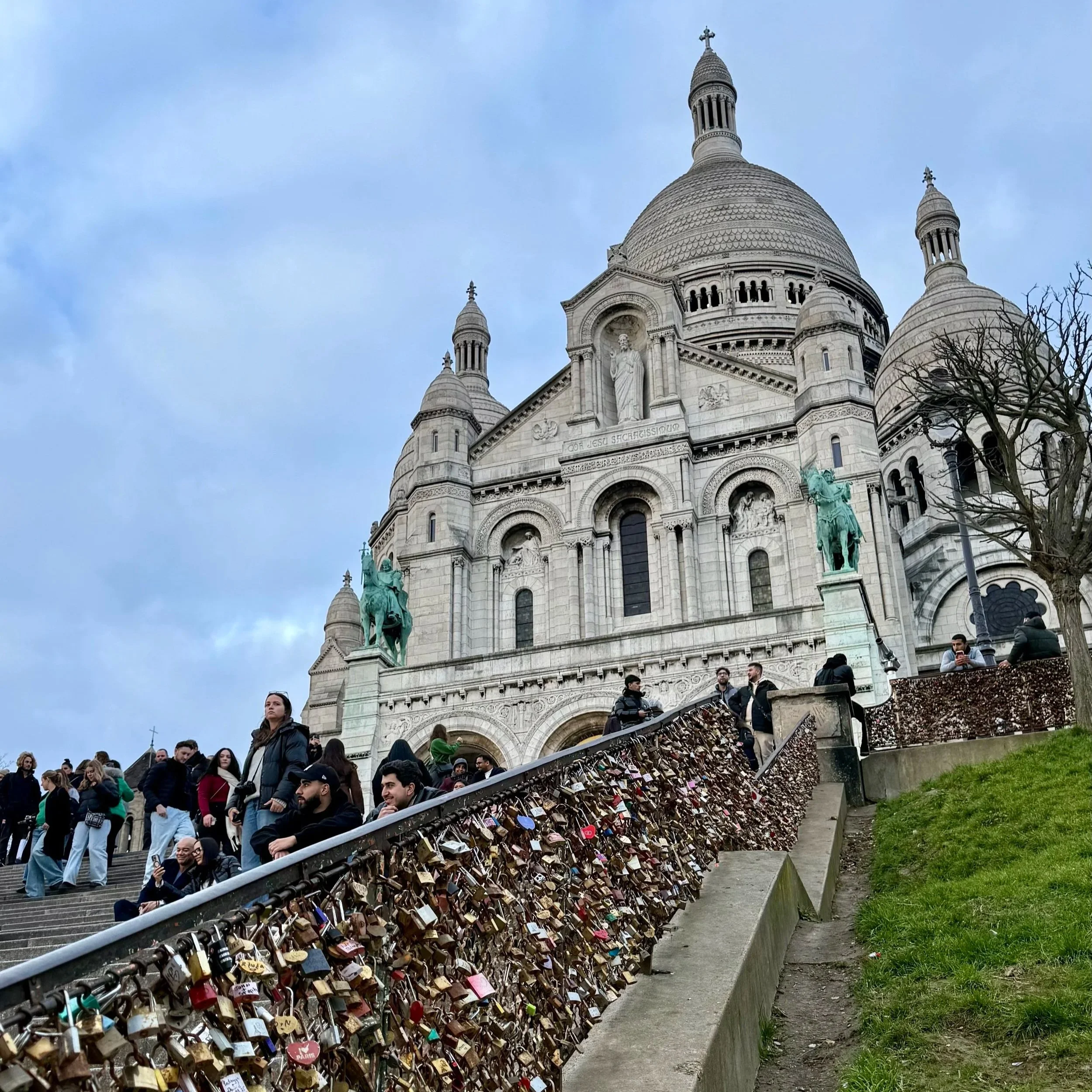 Digital Nomad Diaries: Paris Day 1