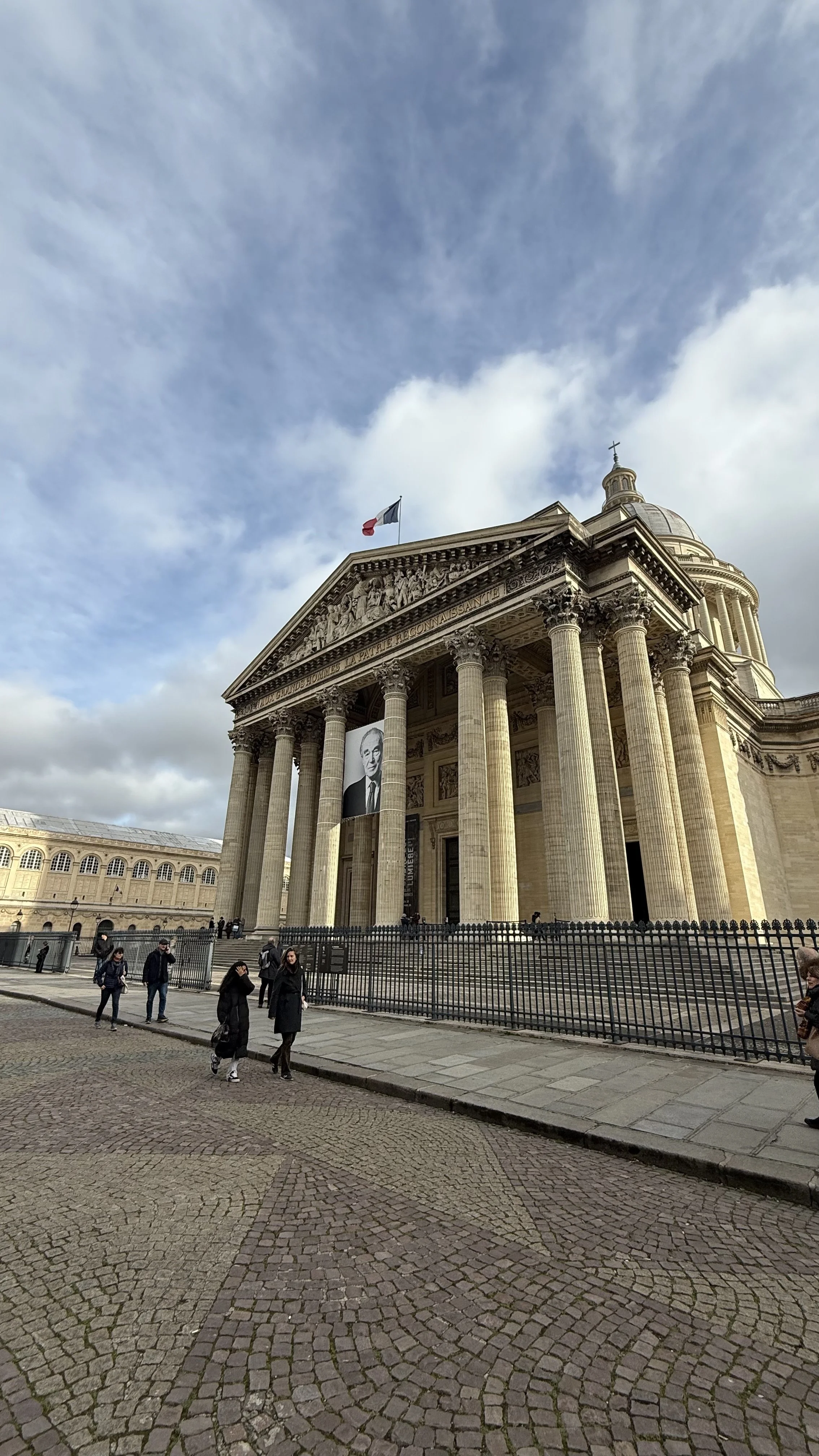 Digital Nomad Diaries: Paris Day 3