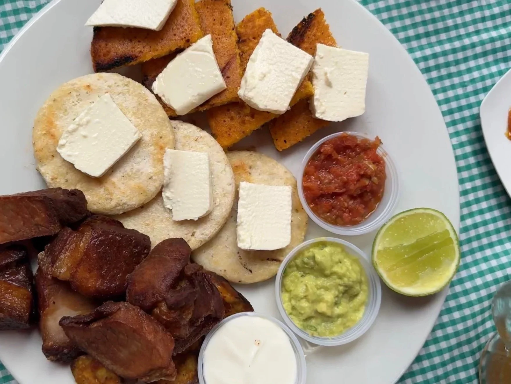 4 Surprising Things I Learned on a Food Tour in Medellín, Colombia