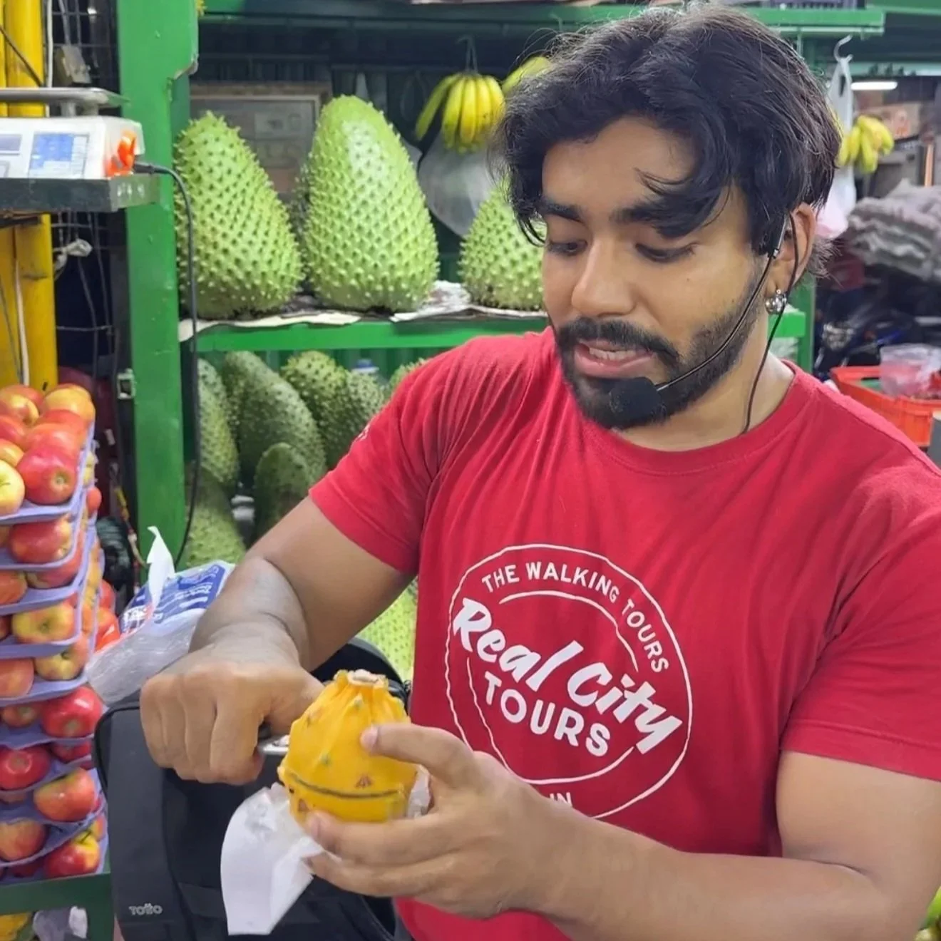 Tour guide from Real City Tours on the Exotic Fruits Tour in Medellin, Colombia