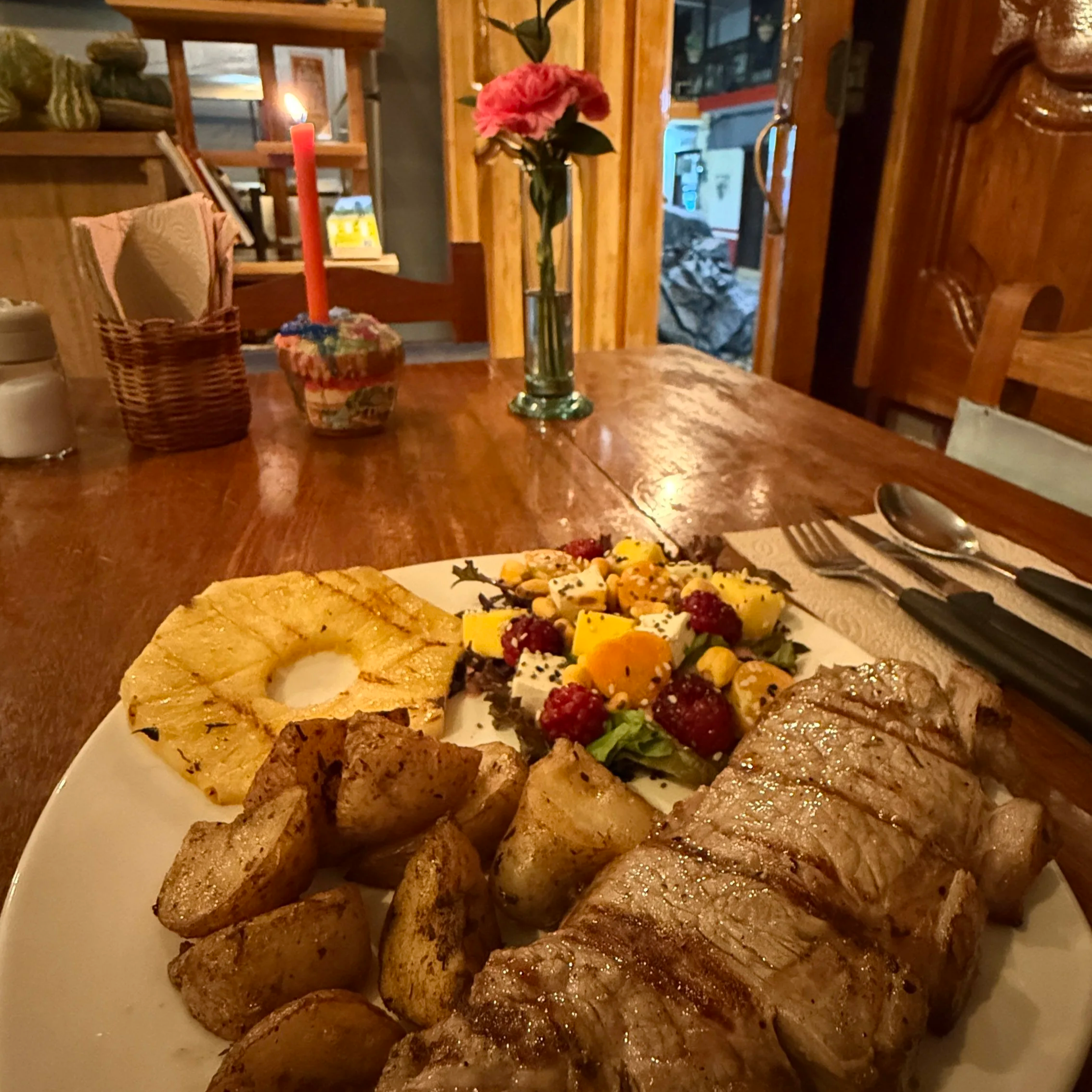 Steak dinner at Otra Cocina in Jardin Colombia