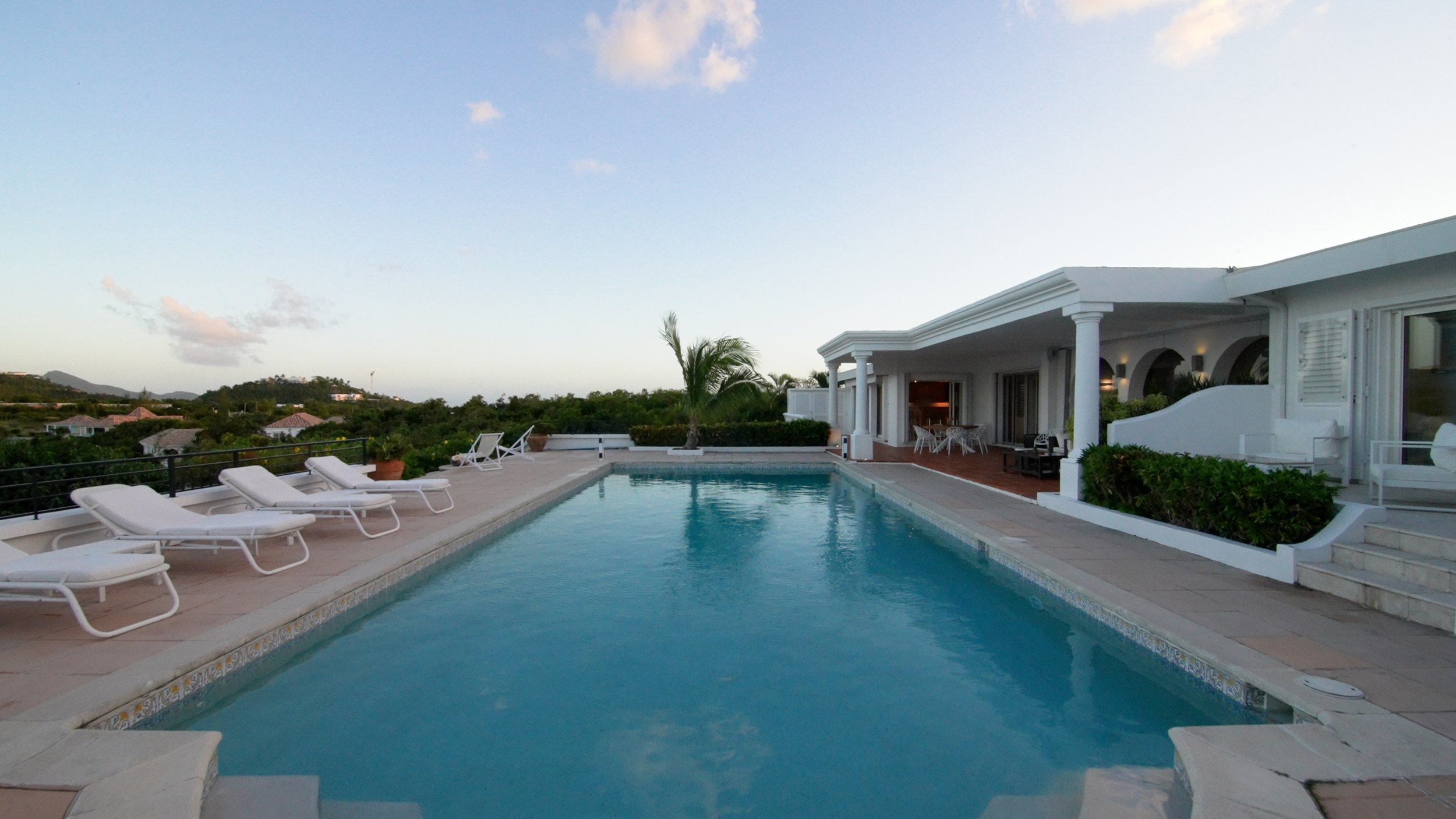 Sequence 01.00_01_07_07.Still011.jpg