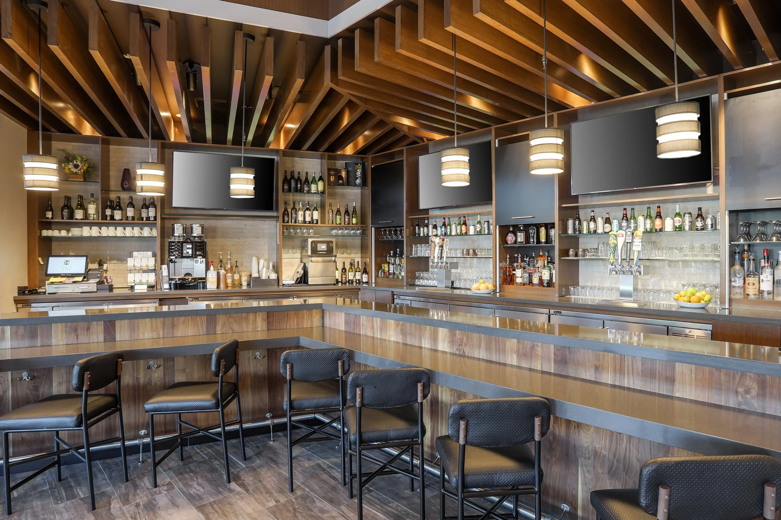 bar 2.jpg