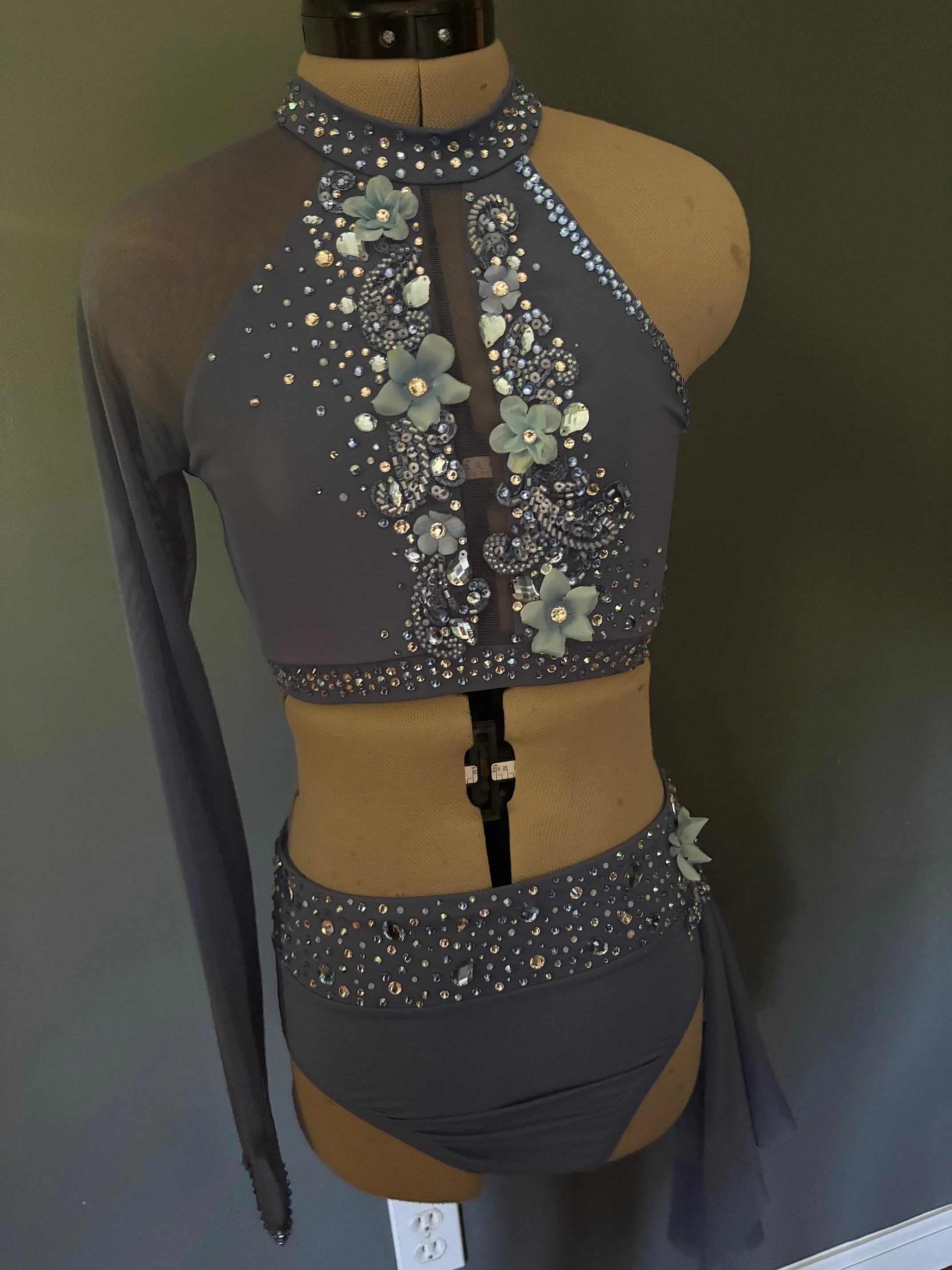 Adult Small Lyrical Costume