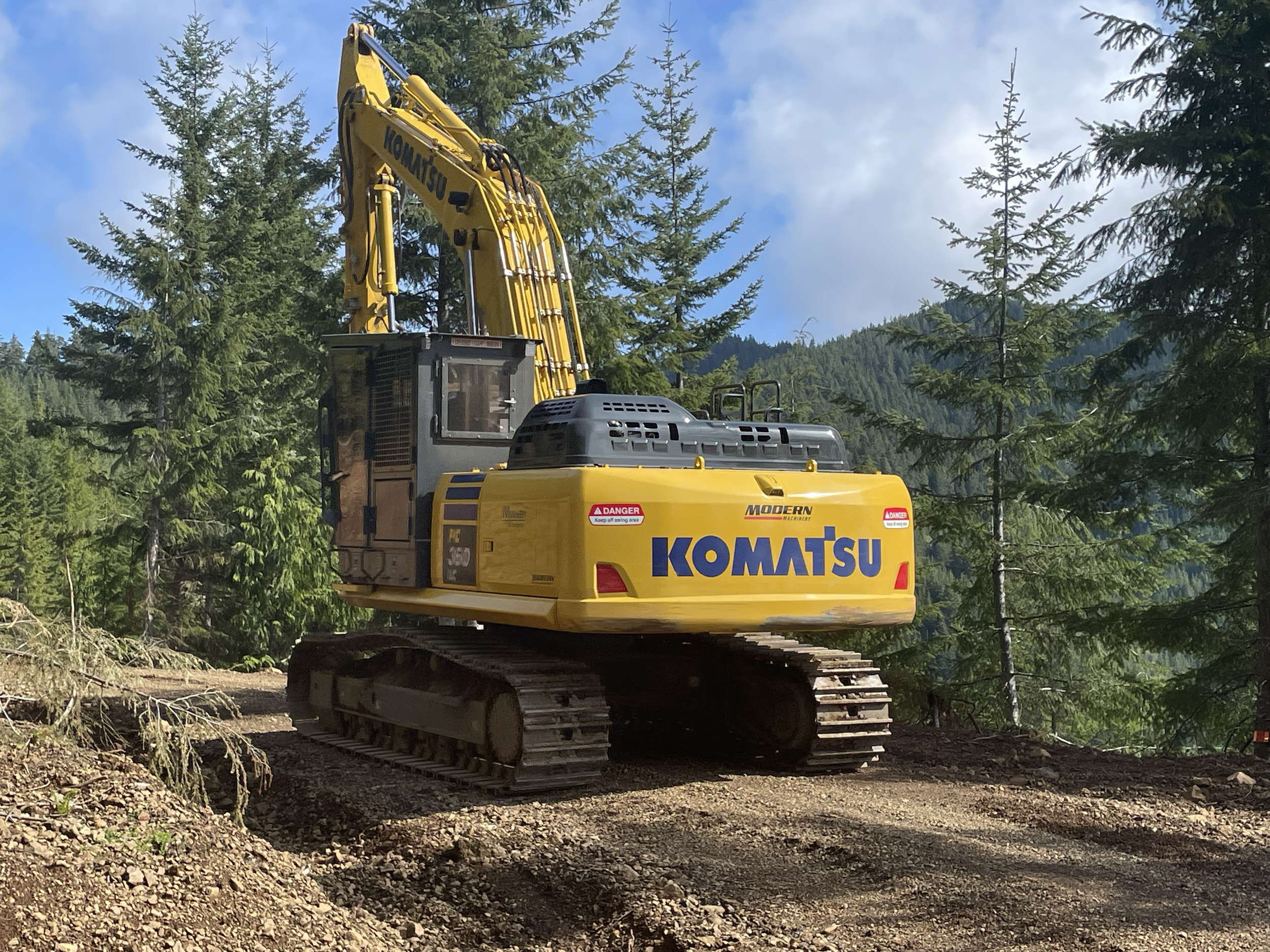  Komatsu excavator 