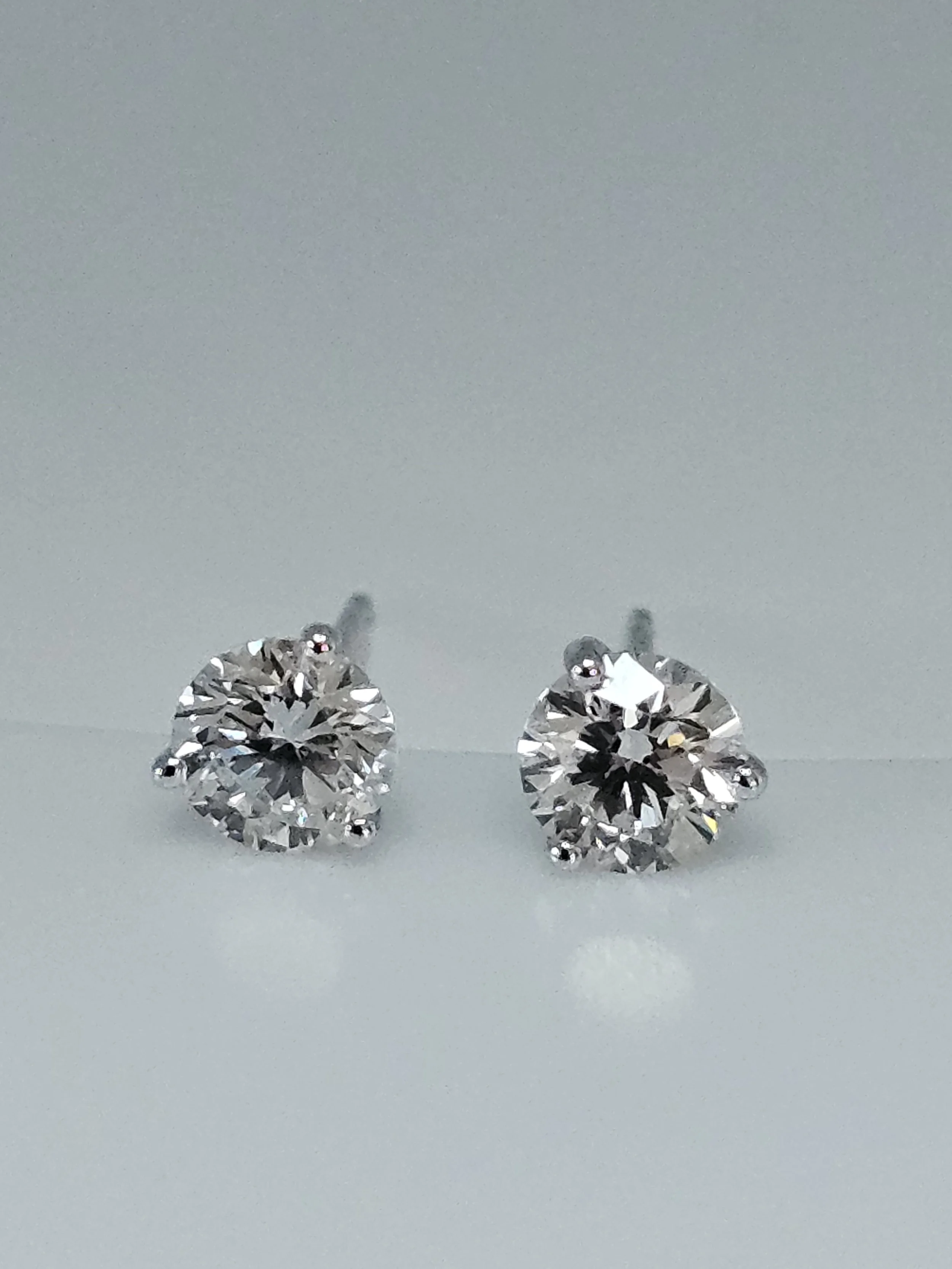 studs-0.jpg