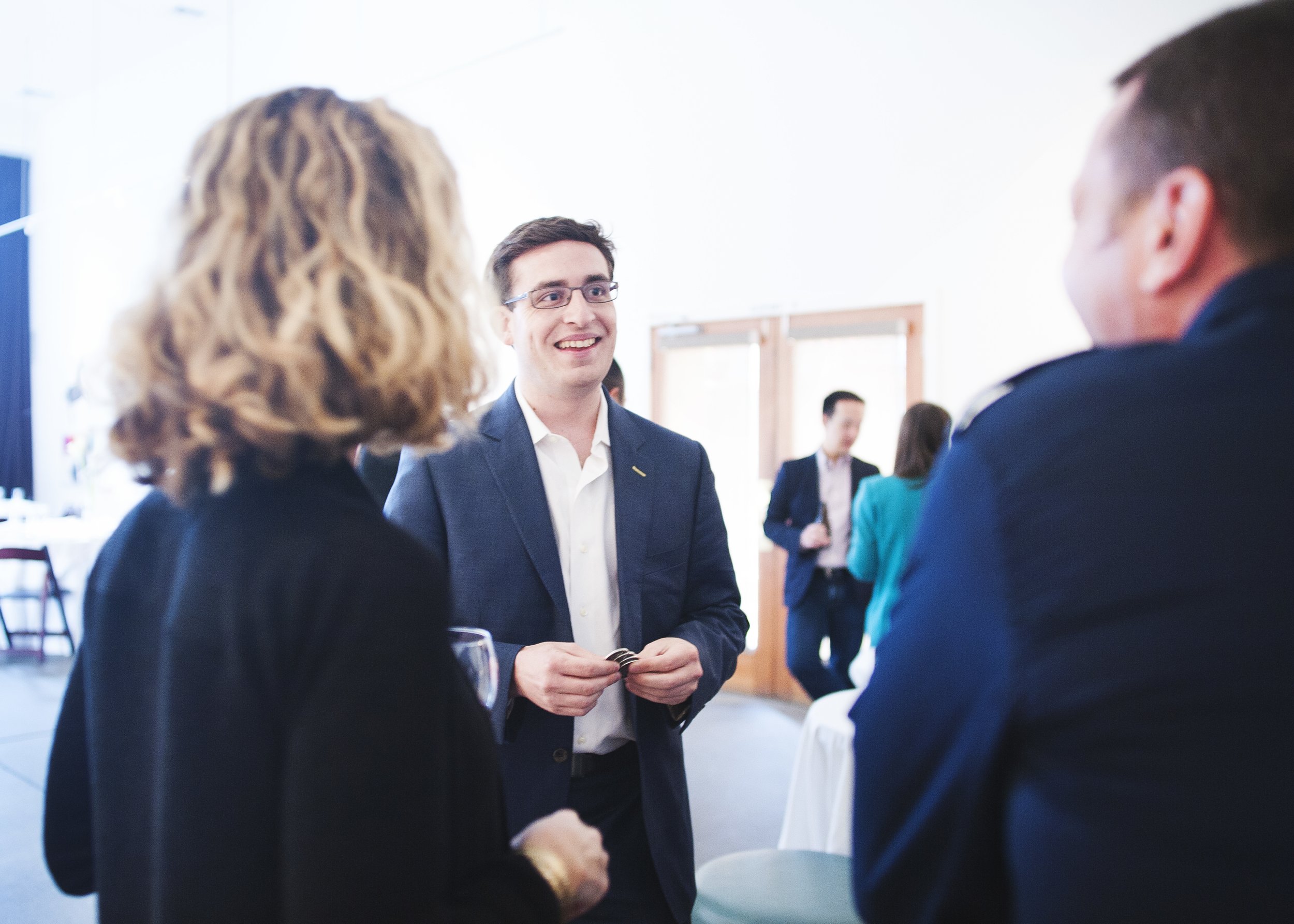 How to Keep Guests Engaged at a Corporate Party