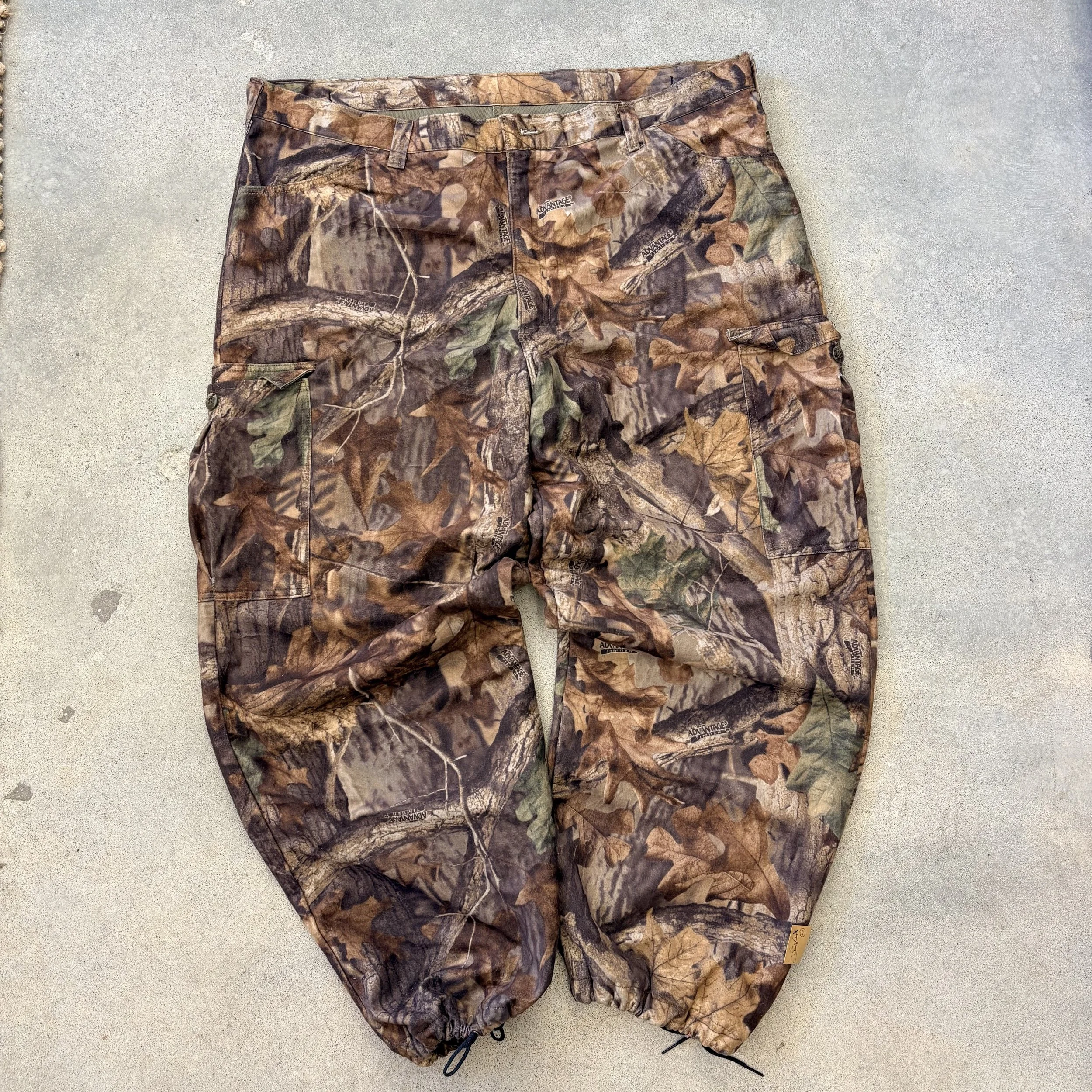 Vintage 90s Advantage Timber Real Tree Camo Cargo Pants
