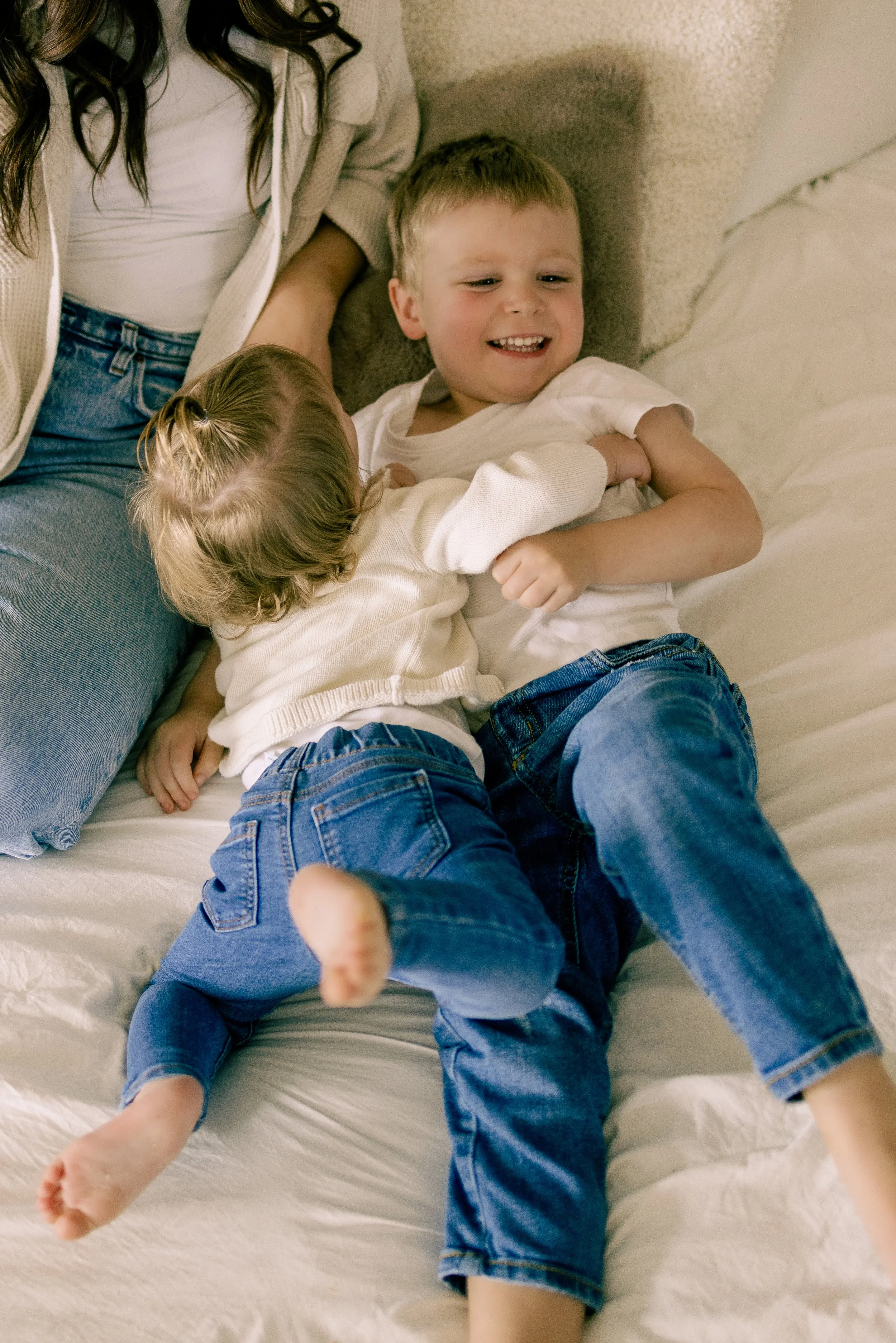 Sibling photography Kingston Ontario