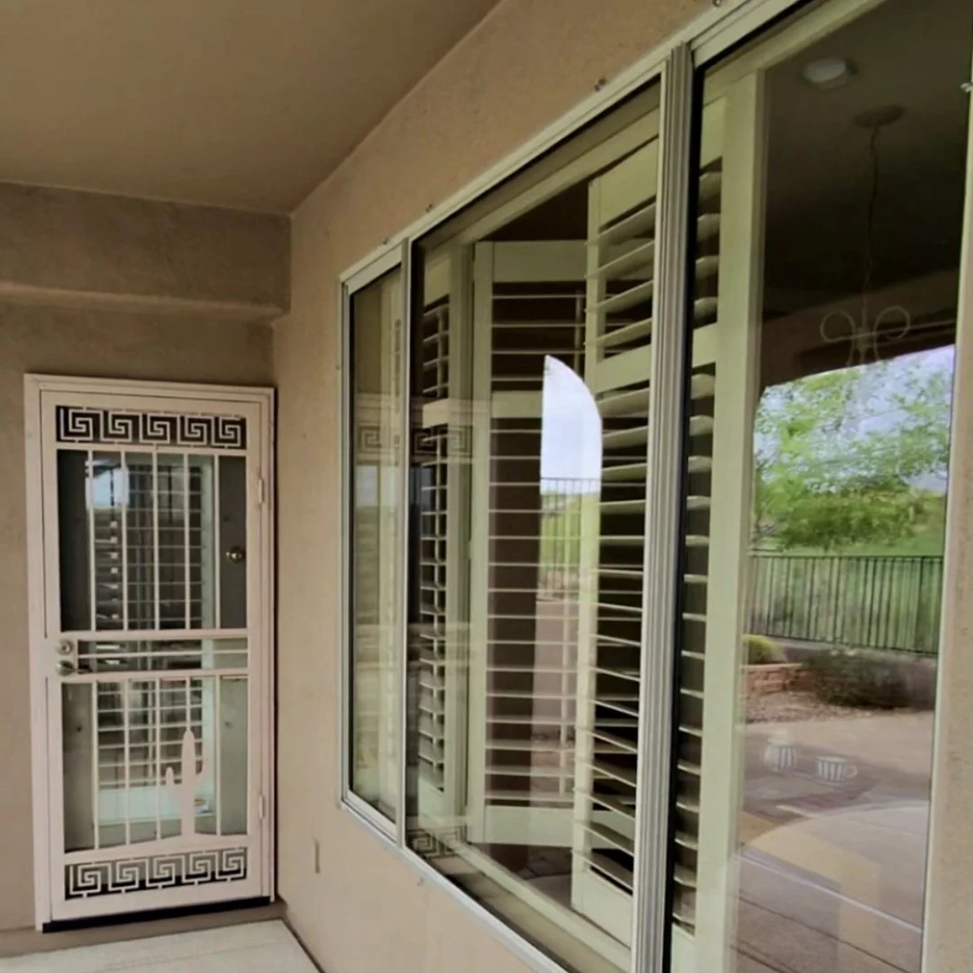 Entry With Multiple Windows