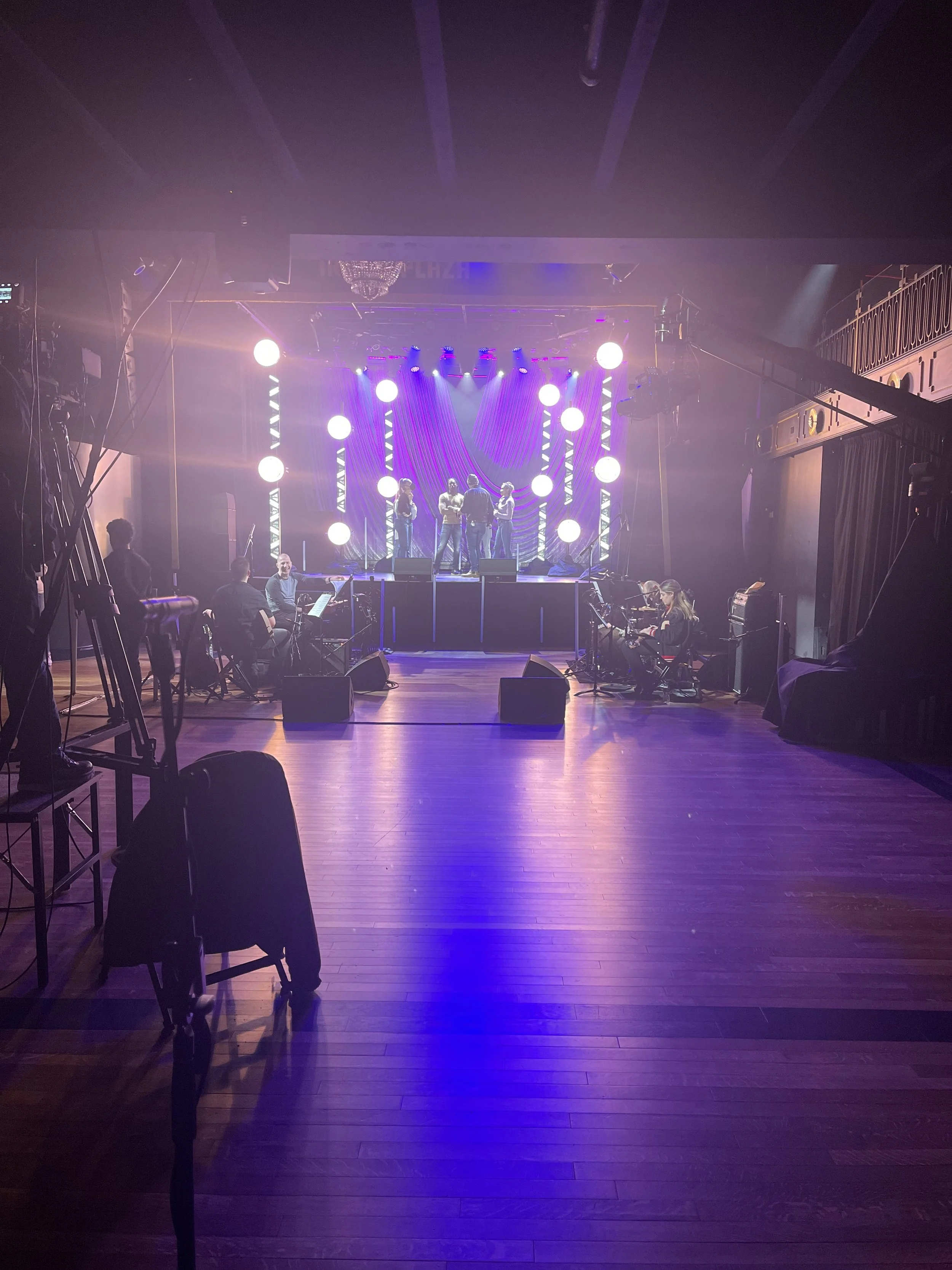 Onset with chase bank (choreo).jpeg