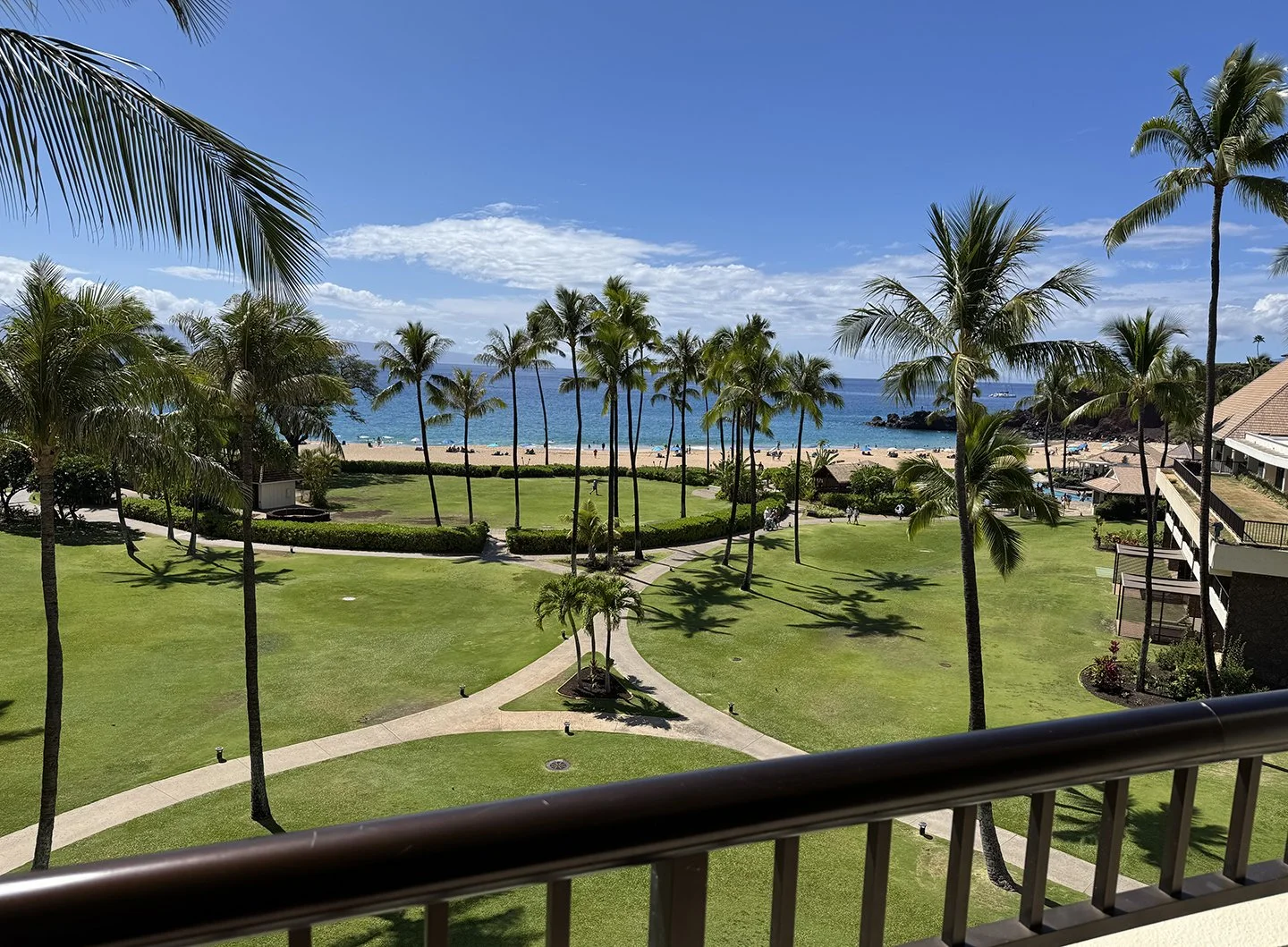 Sheraton Maui Resort &amp; Spa on Ka’anapali Beach: An Honest Review