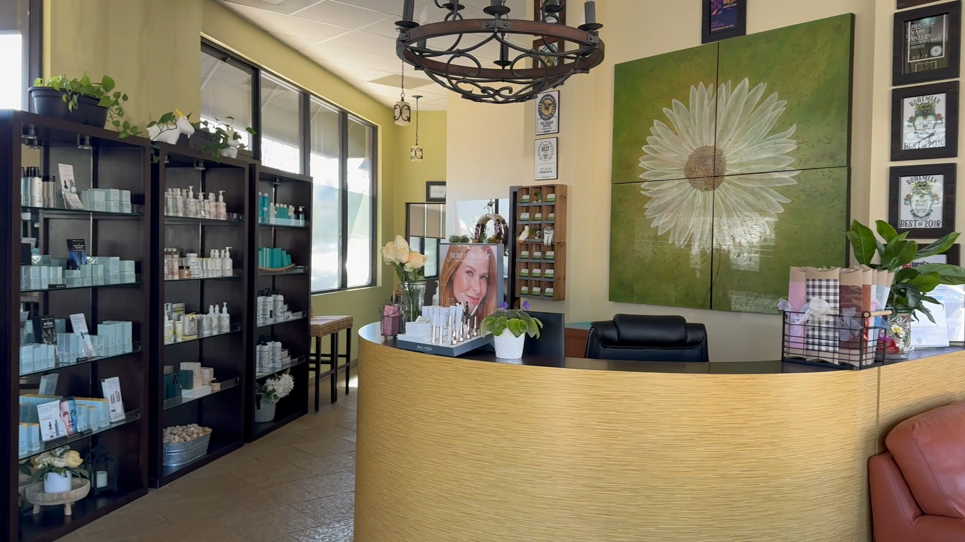 Greenhaus Day Spa in Downtown Napa, interior lobby view