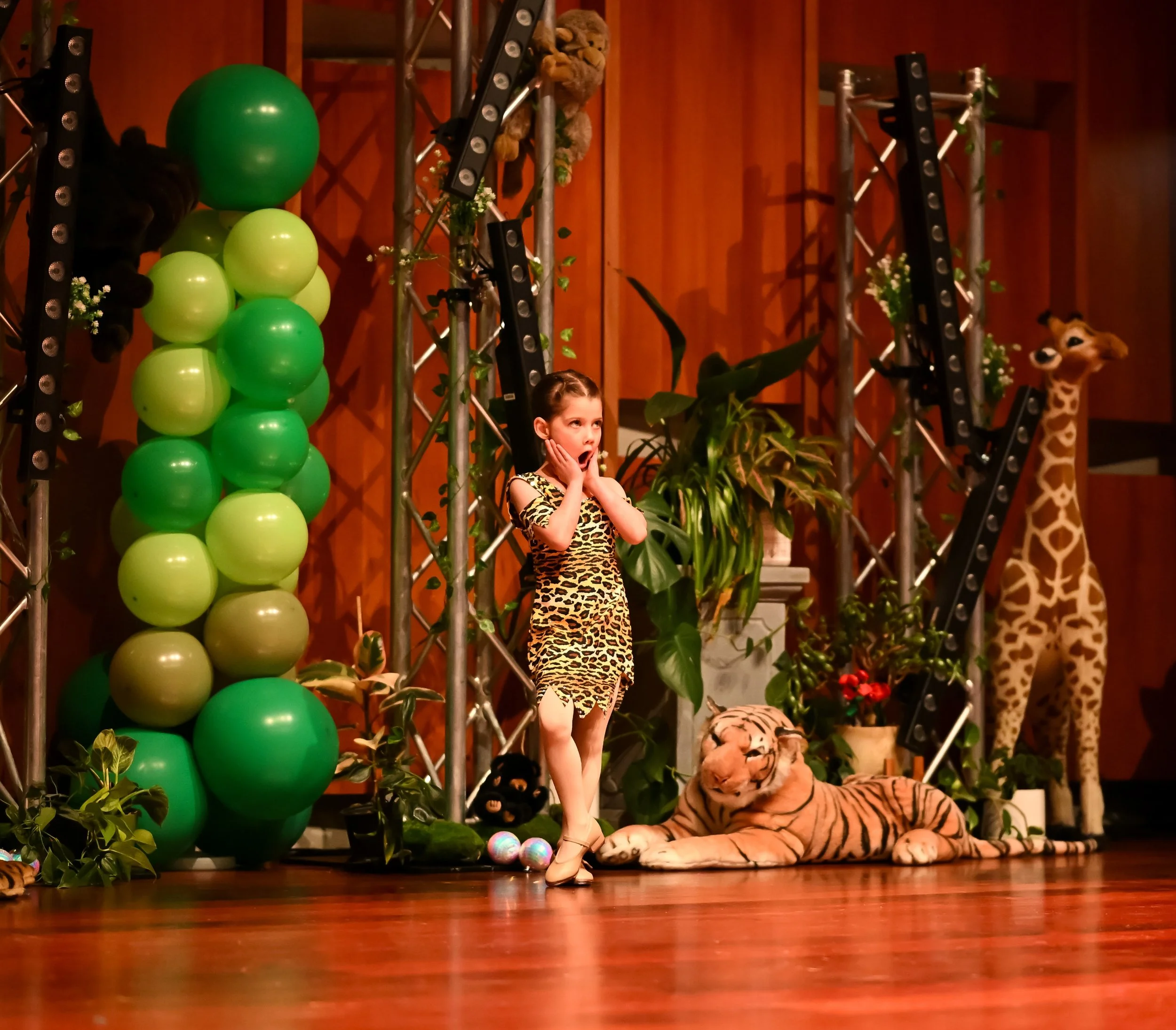 WELCOME TO THE JUNGLE 🌴🐯🐍 USB&rsquo;s are ready to collect. The wait was so worth it - the pics are GORGEOUS! 

Thanks to @inspired_dance_images for always doing an incredible job 👏👏