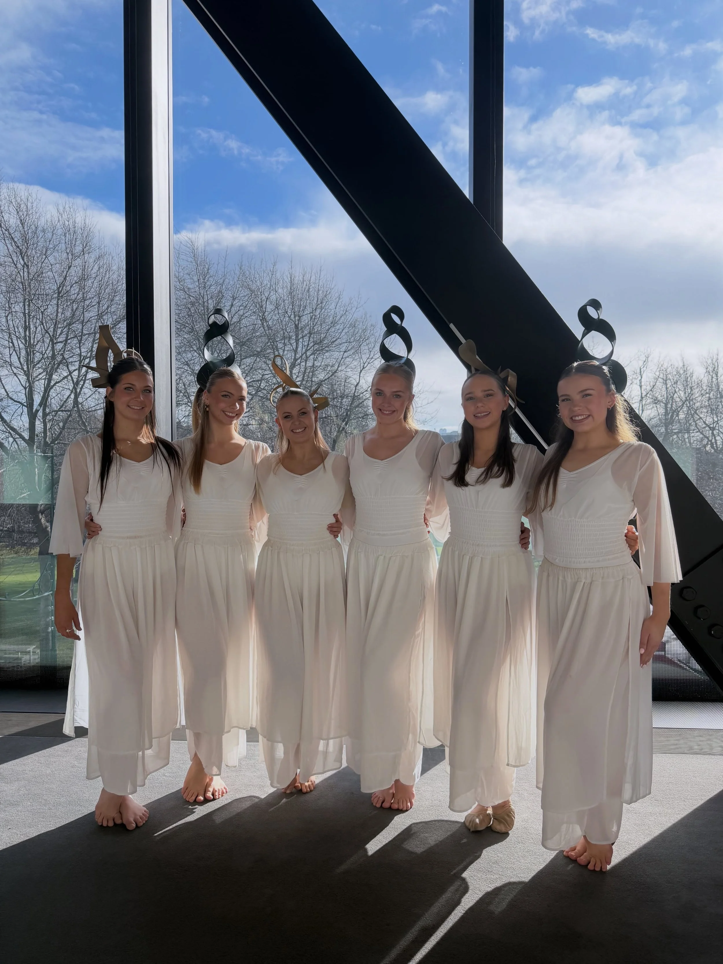 Thank you @epicentertainment1 for having us at the gorgeous @tepaechristchurch 🤍

Forever grateful for these paid, professional and top class opportunities for our senior students. Experiences like these are so valuable as we continue to grow, perfo