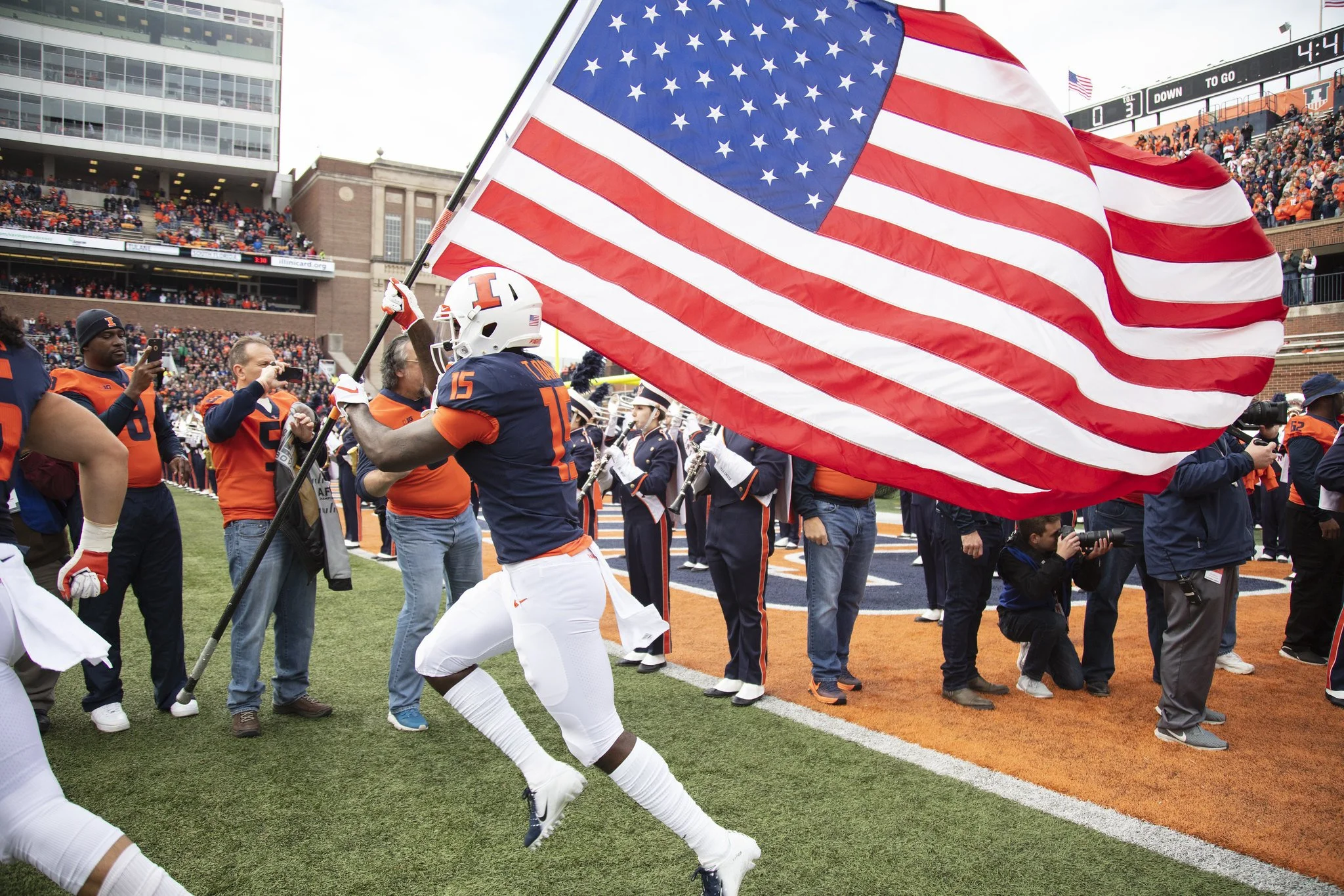 Illinois vs Minnesota