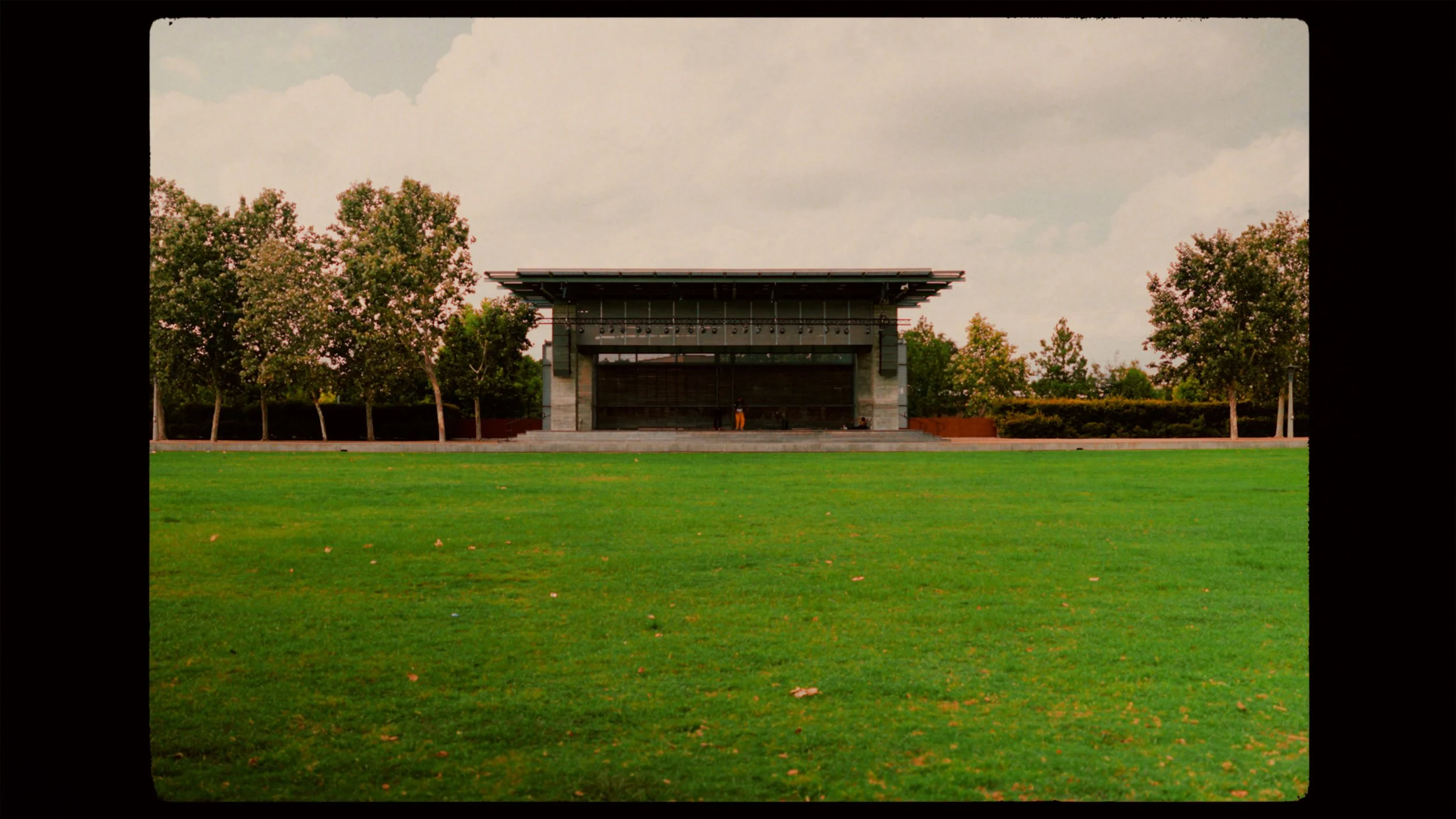 screengrab4.jpg
