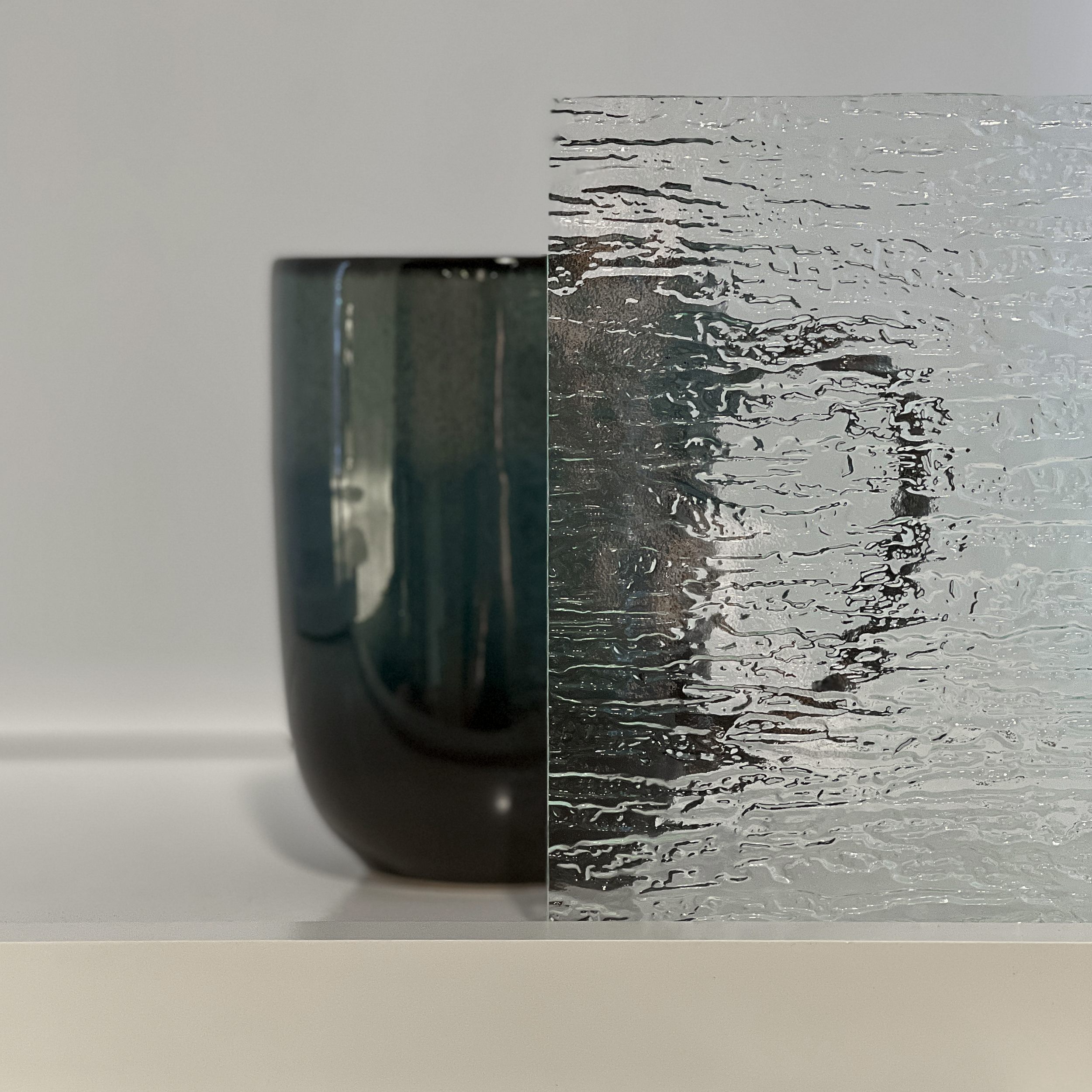 Rain – Vertical streams create a water-like ripple, offering moderate privacy with a refined, directional texture.