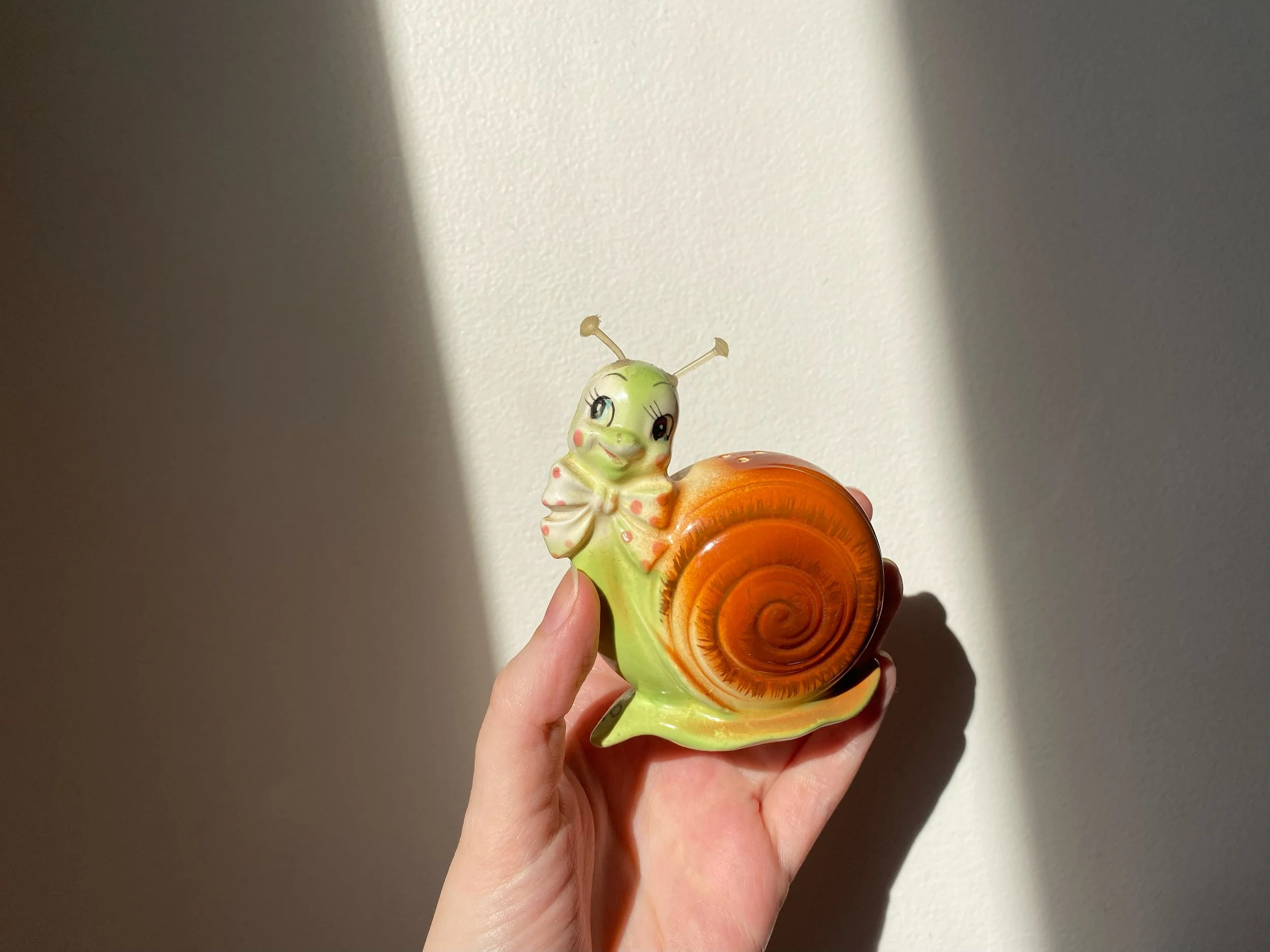 Snappy The Snail Pepper Shaker